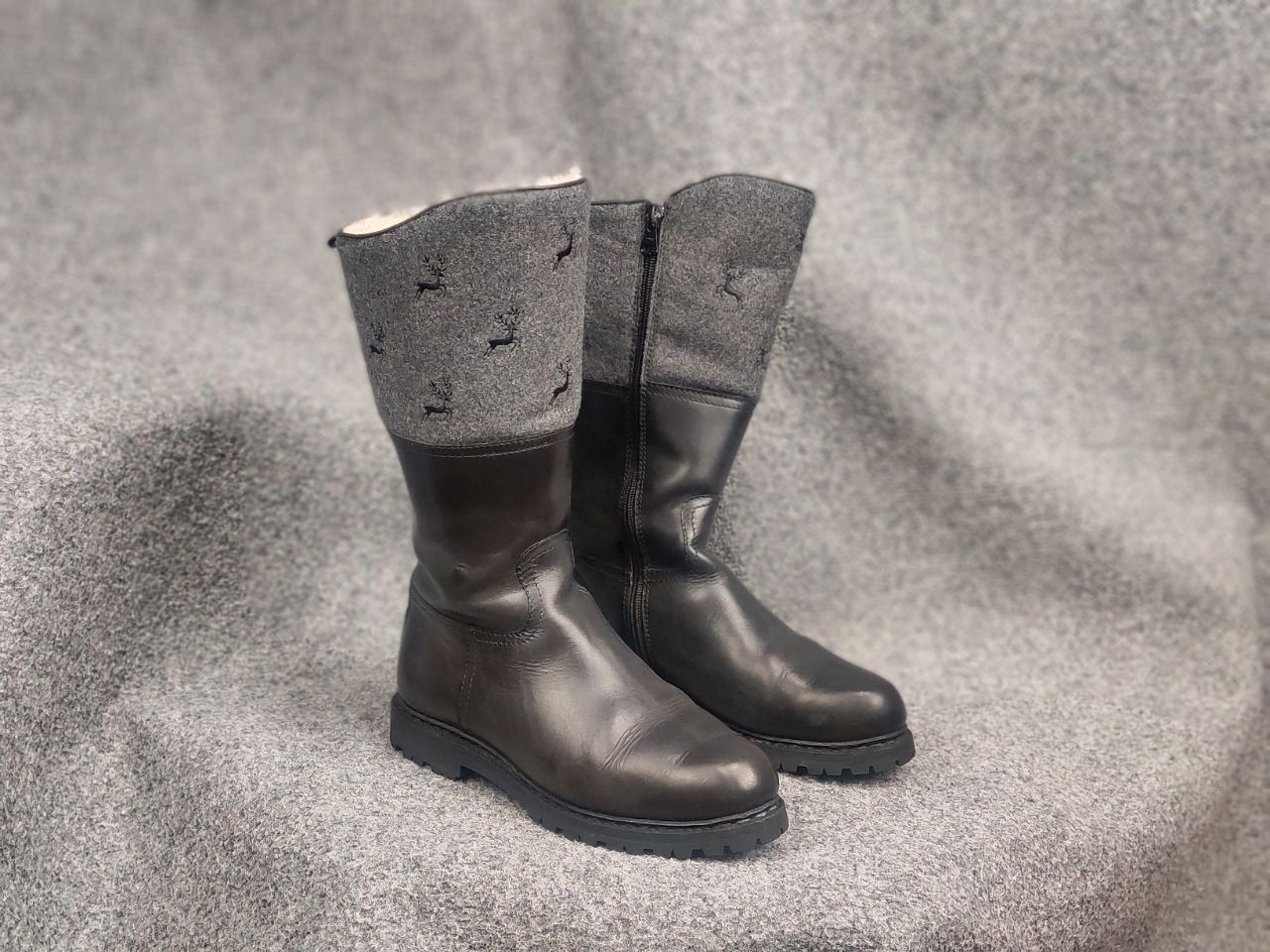 Vintage Dirndl + Bua Austrian Handmade sheepskin leather Boots Size US 8 / IT 38 - 2 Thumbnail