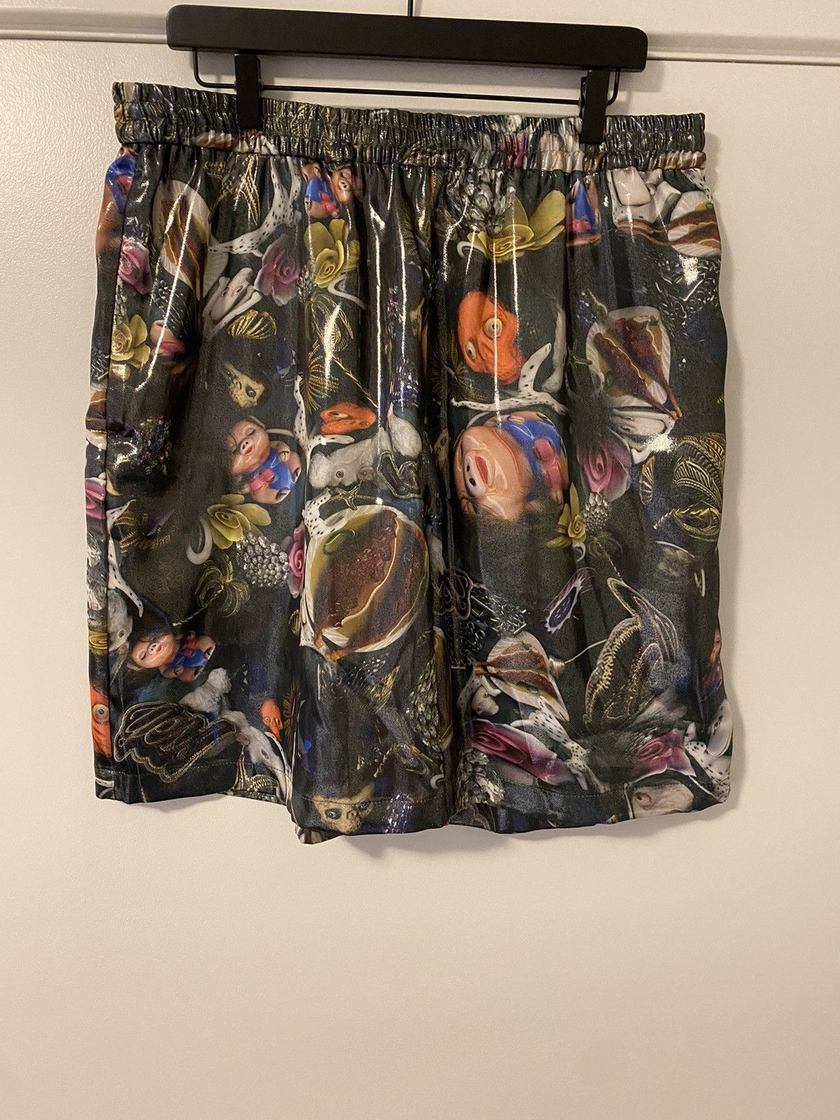 Acne Studios Acne Studios Printed Lamé Shorts 54 NWT Size US 40 / EU 56 - 1 Thumbnail