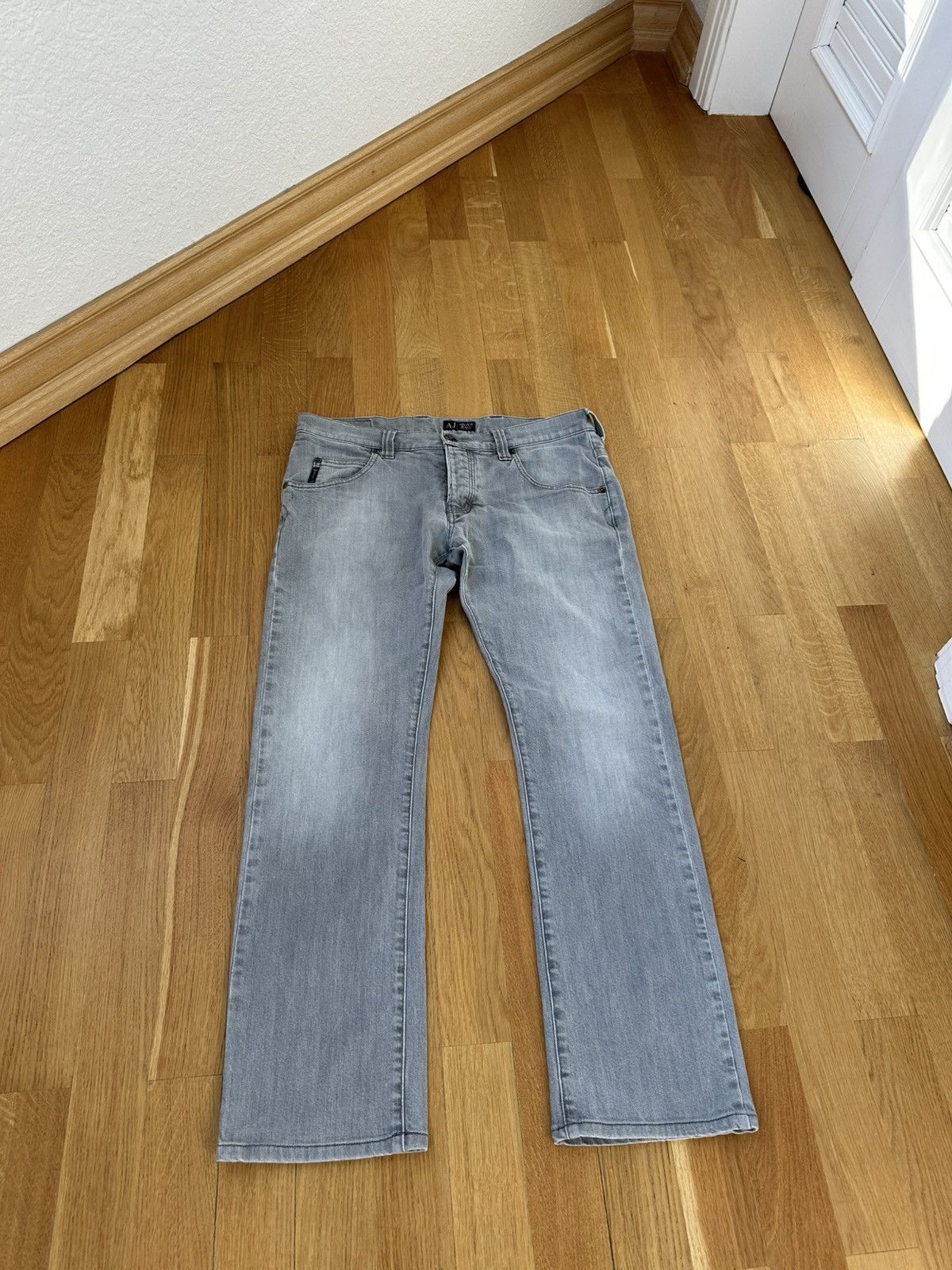 Giorgio Armani Vintage Giorgio Armani Denim Gray Jeans 33 Size Metal Logo Size US 33 - 1 Thumbnail