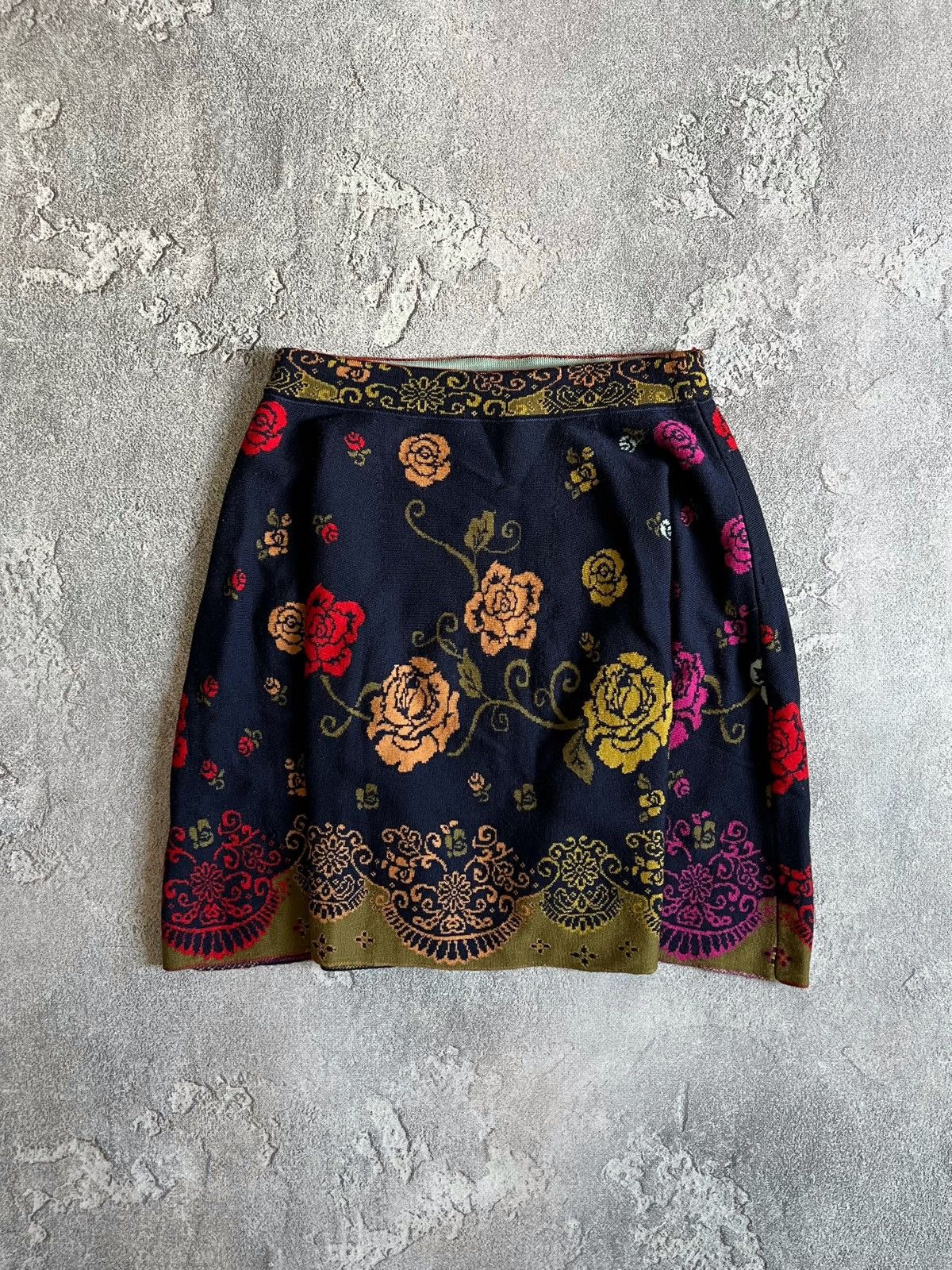 Designer IVKO Multicolored Floral Pattern Knitted Midi Skirt Size 38 Size 26" / US 2 / IT 38 - 1 Thumbnail