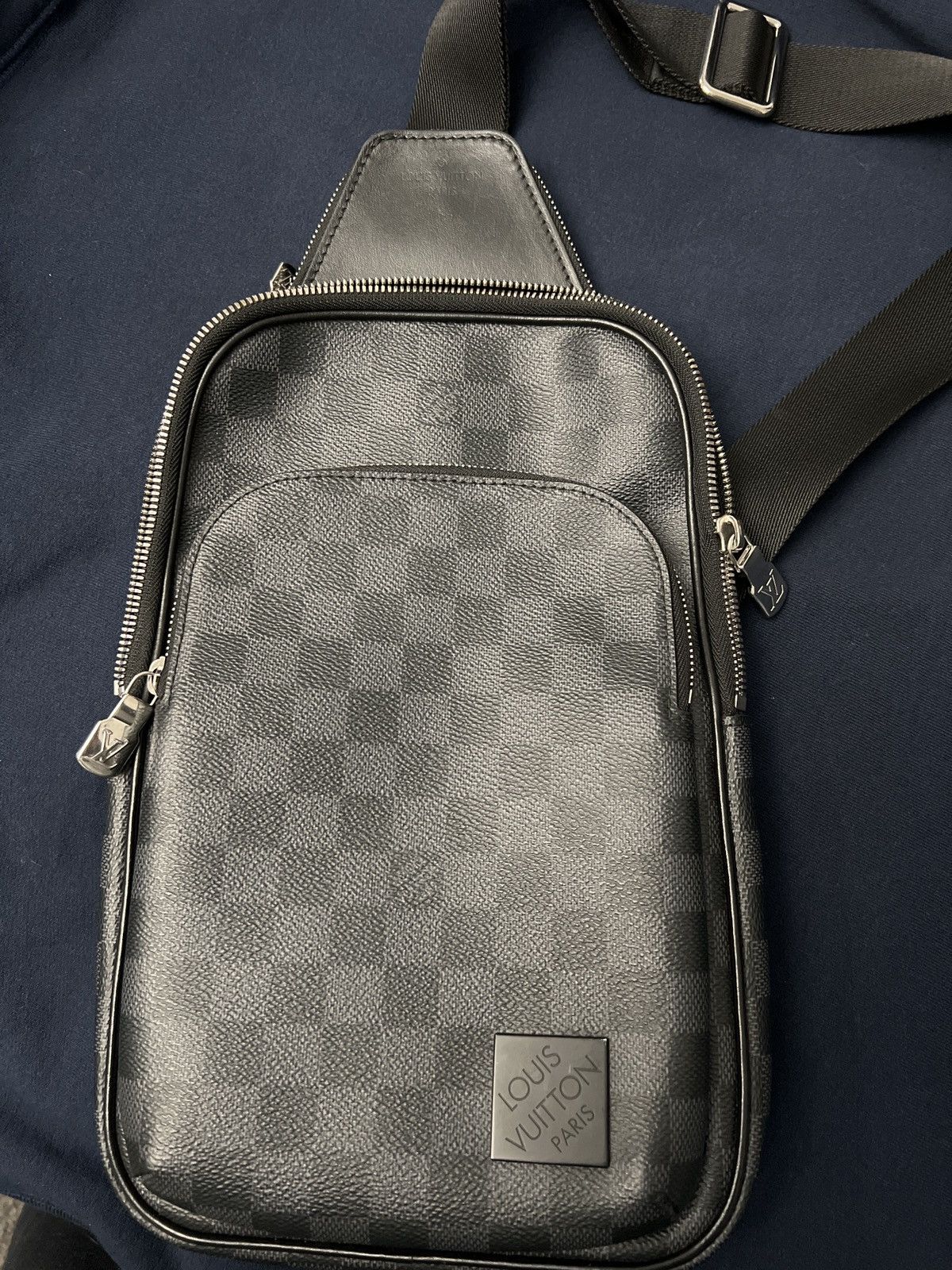 Louis Vuitton LOUIS VUITTON Avenue Slingbag Size ONE SIZE - 1 Thumbnail