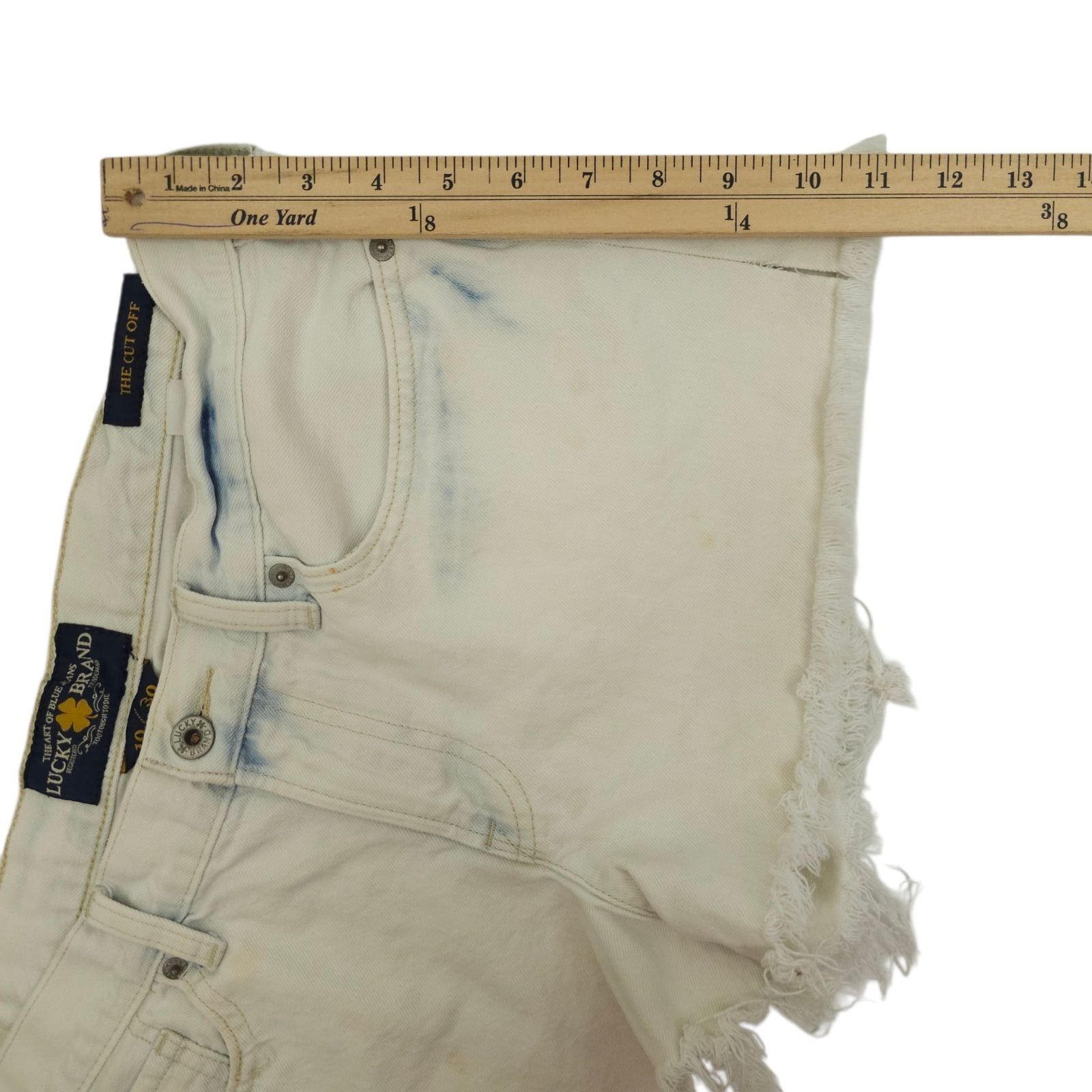 Lucky Brand Lucky Brand The Cut Off Denim Shorts 10/30 Boho White Acid W Size 32" / US 10 / IT 46 - 9 Thumbnail