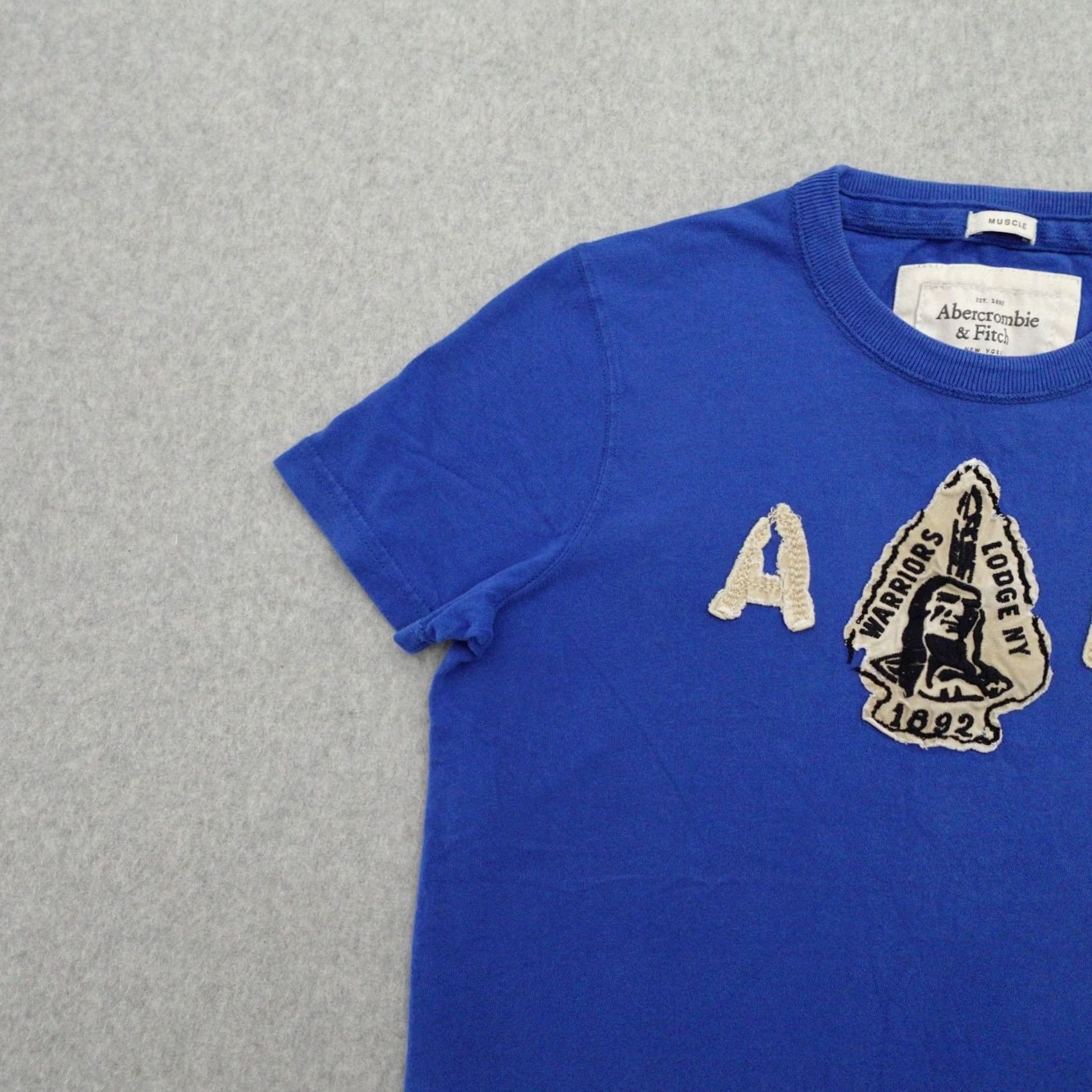 Abercrombie & Fitch Abercrombie & Fitch T-Shirt Small Blue Embroidered Warrior Lodge 18x25 Mens Shirt Size US S / EU 44-46 / 1 - 5 Thumbnail