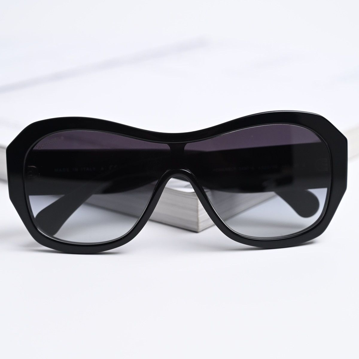 Chanel CHANEL 0CH5497B SUNGLASSES Size ONE SIZE - 10 Thumbnail