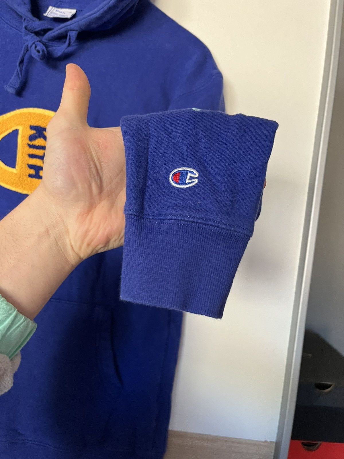 Champion × Kith Kith x Champion 2015 Complexcon Exclusive Sample Hoodie OG R Size US S / EU 44-46 / 1 - 4 Thumbnail