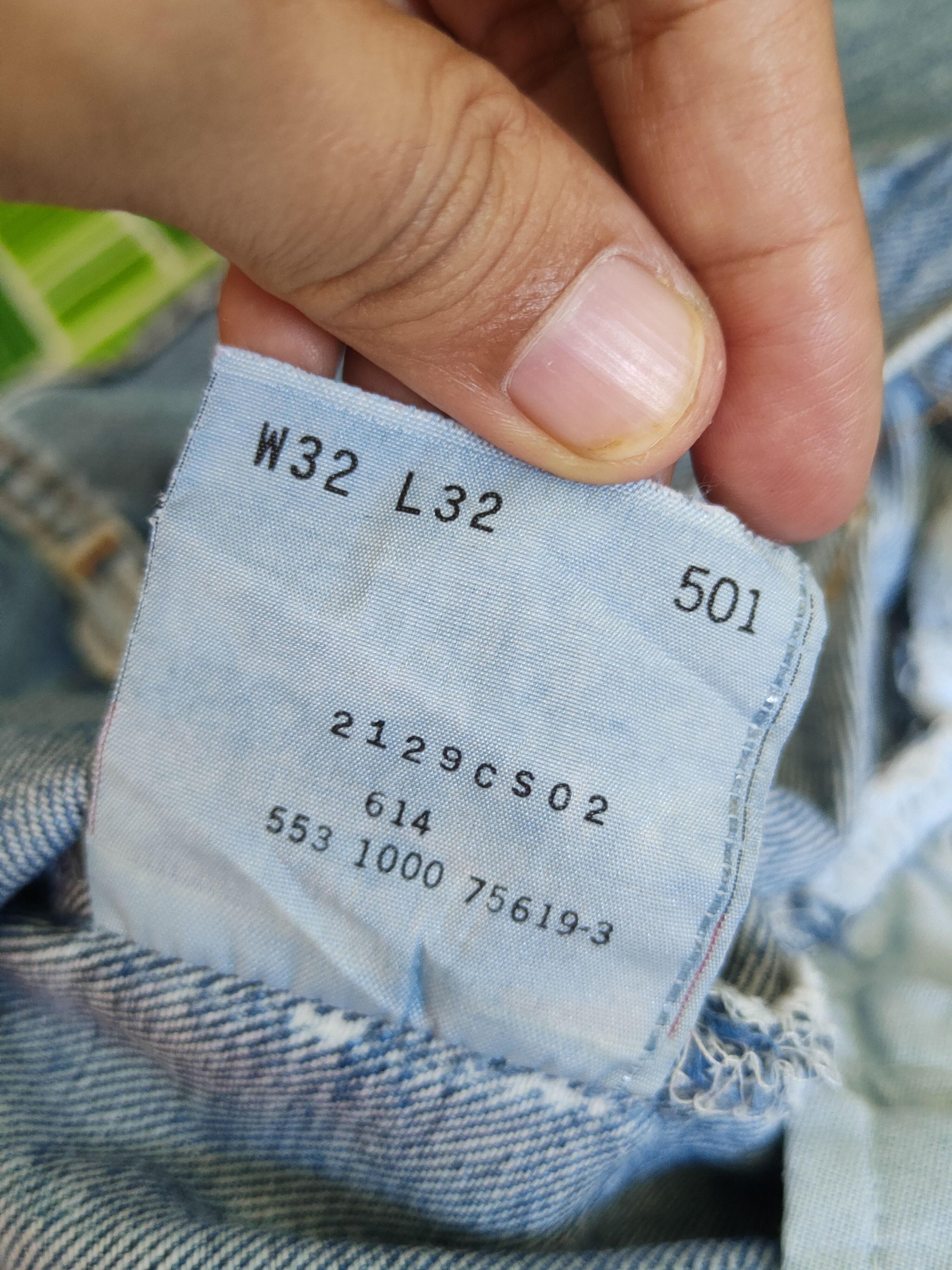 Levi's 501 Levi's vintage faded Blue Distressed Ripped Jeans #S1645 Size US 31 - 17 Thumbnail