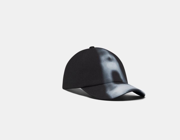 Dior o1w1db10425 42DPT91 Size: OS / Tower Cap / Hat in Black Size ONE SIZE - 1 Thumbnail