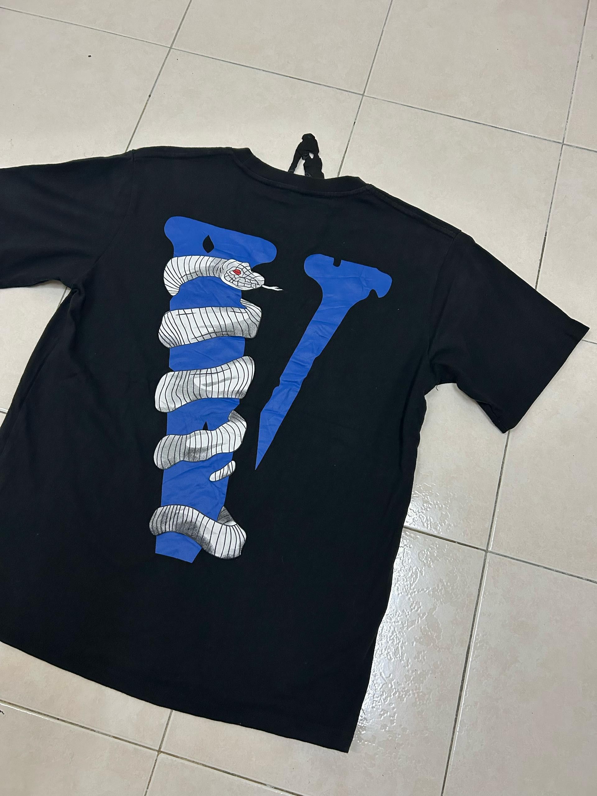 Vintage Rare Vlone Snake Tees Size US L / EU 52-54 / 3 - 7 Thumbnail