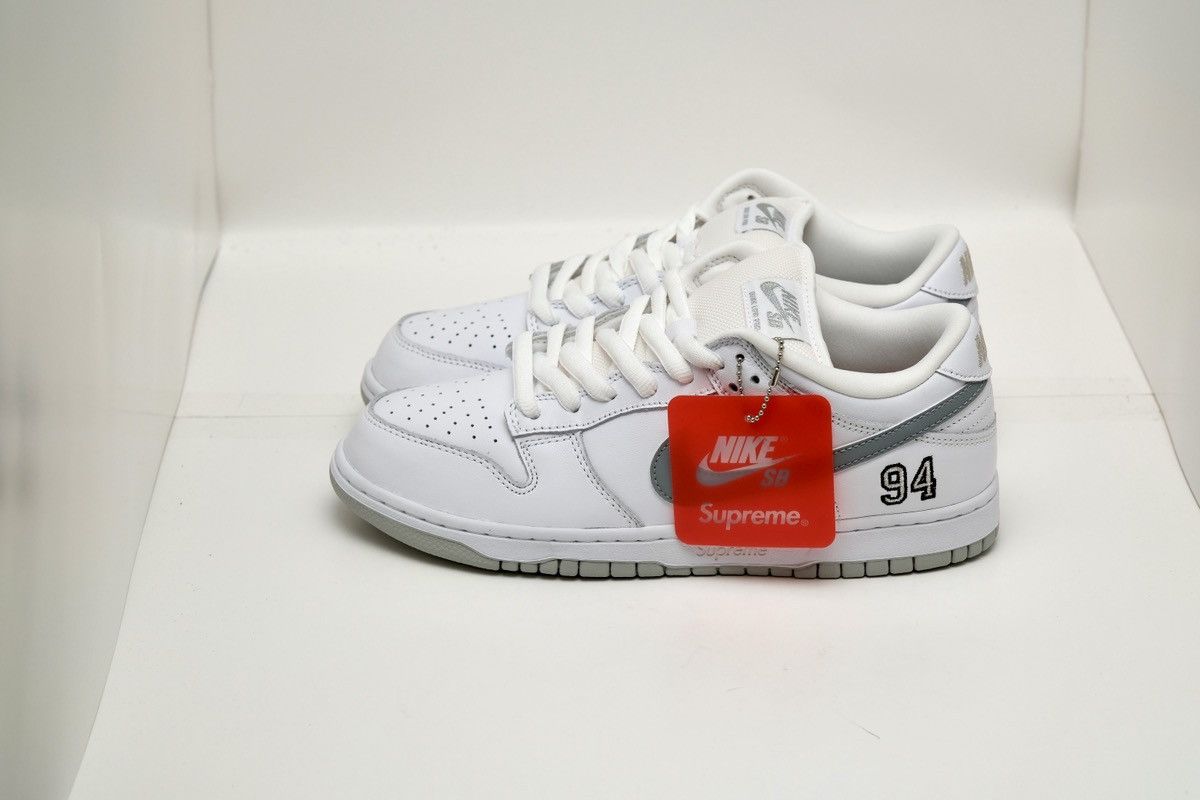 Nike × Supreme SUPREME 94 Nike SB Dunk Low OG QS FW25 White Silver Size US 9 / EU 42 - 5 Thumbnail