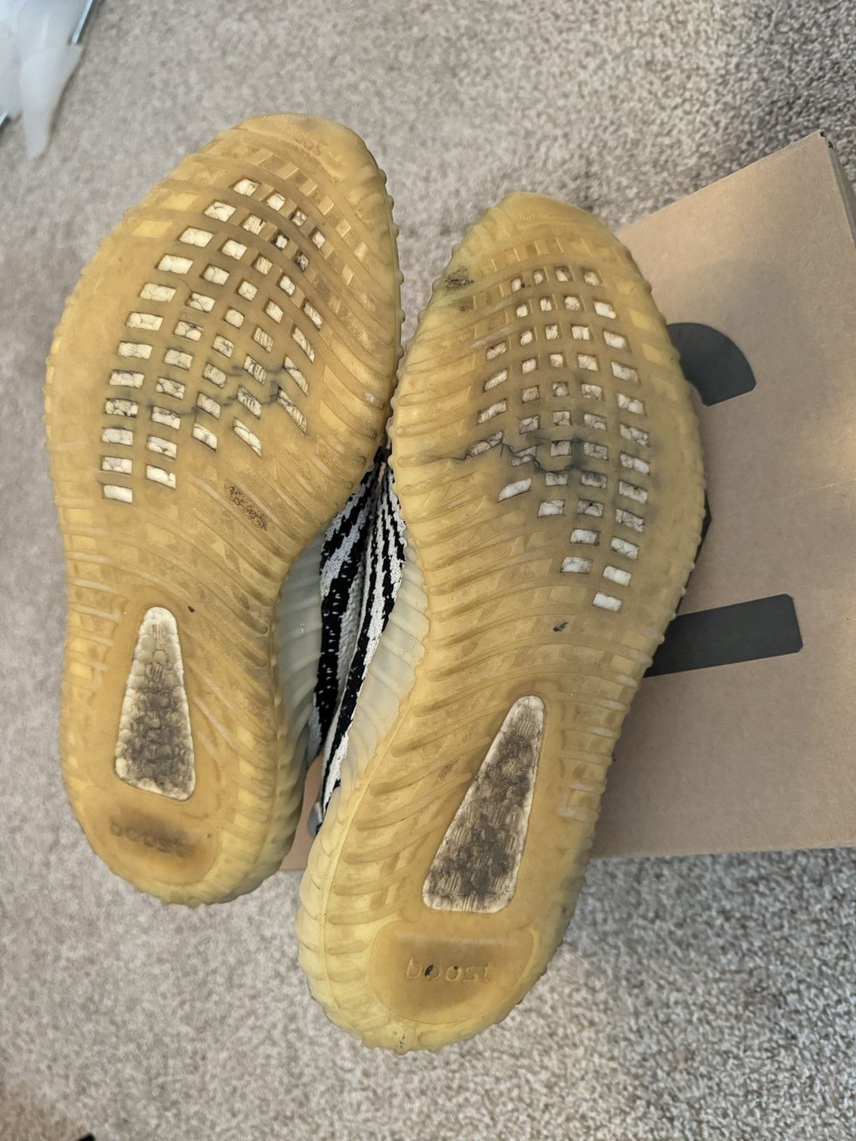 Adidas Yeezy 350 Zebra Size 9 V2 2017 Size US 9 / EU 42 - 8 Thumbnail