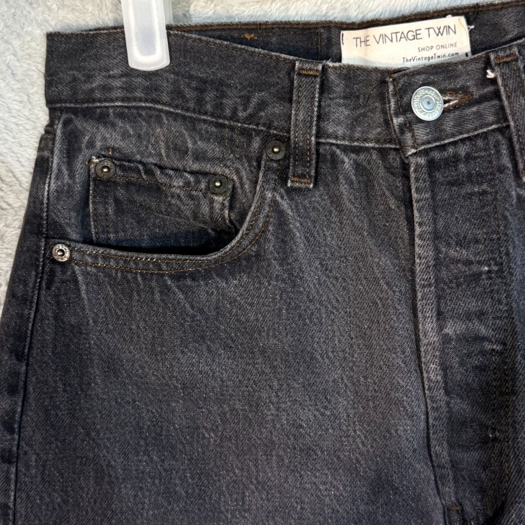 Levi's Levi’s 501 Jeans Men’s 31x30 Black Denim Straight Leg Button Fly Size US 31 - 3 Thumbnail