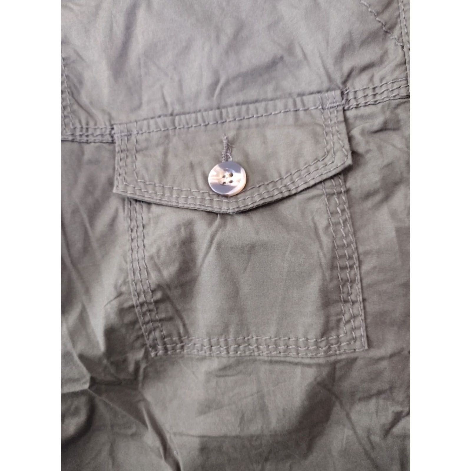 Olive Unbranded Capri Pants Olive Cropped Cotton Blend Capri's with Cuffed Leg Size 15 Size 36" / US 14 / IT 50 - 7 Thumbnail