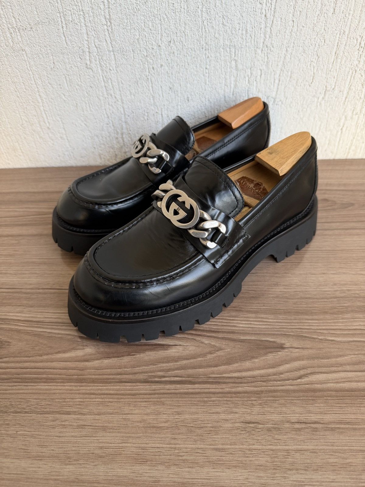GG chain lug sole loafers