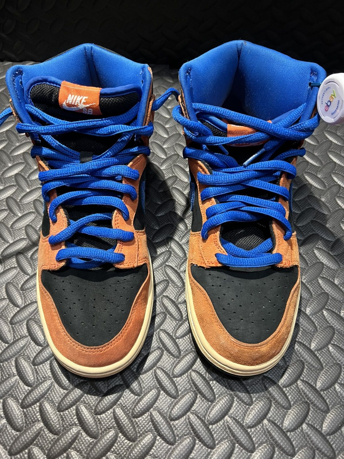 Nike SB Size 9 - Nike SB New York Knicks Size US 9 / EU 42 - 3 Thumbnail