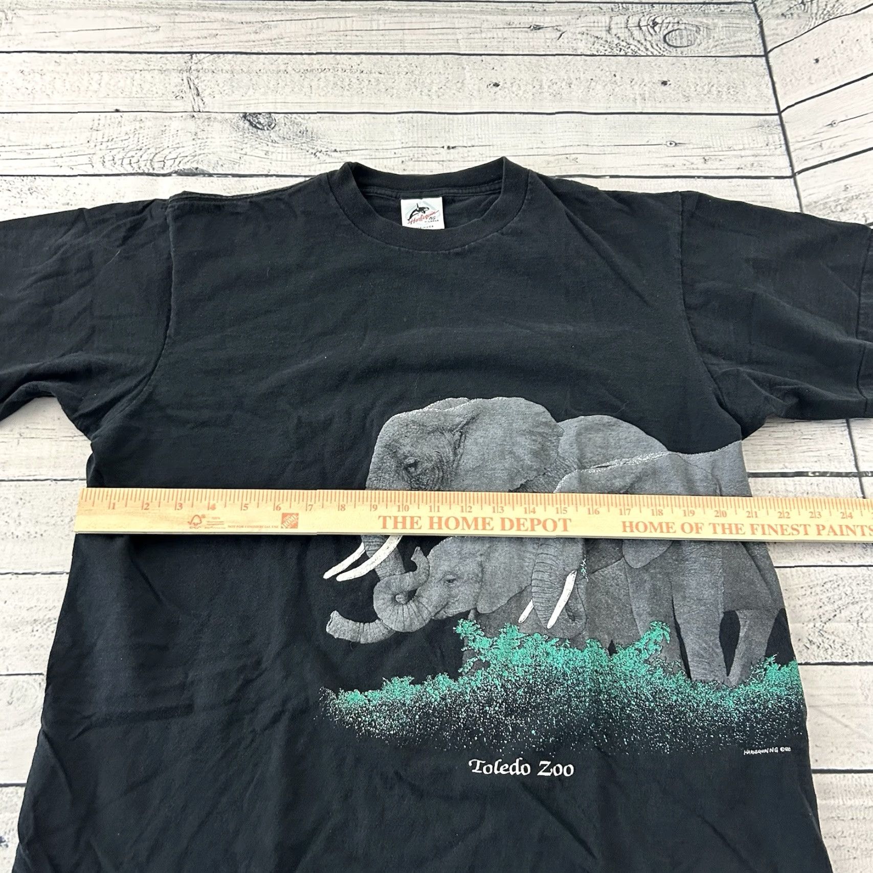 Vintage VINTAGE Harlequin Toledo Zoo Elephants Short Sleeve T Shirt Men's XL Black Size US XL / EU 56 / 4 - 5 Thumbnail