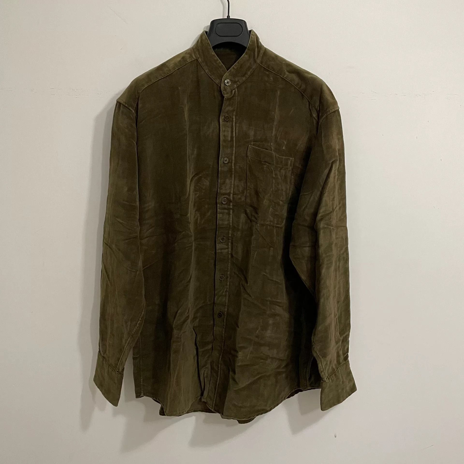 Hed Mayner Hed Mayner 17AW Green Velvet Collarless Shirt Size US S / EU 44-46 / 1 - 1 Thumbnail