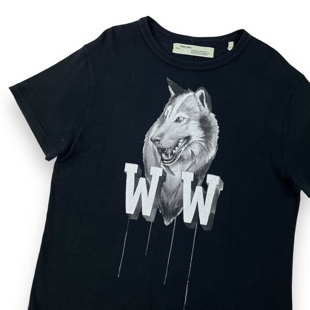 Off white wolf tee hotsell