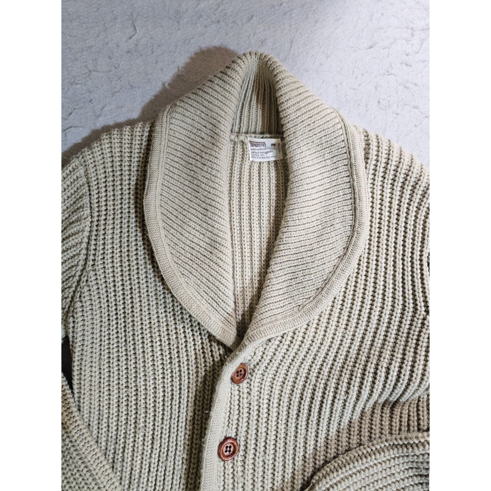 Vintage VINTAGE Montgomery Ward Cable Knit Shawl Collar Button-Up Cardigan Sweater M Ivory 1970s Grunge Mens Size US M / EU 48-50 / 2 - 7 Thumbnail