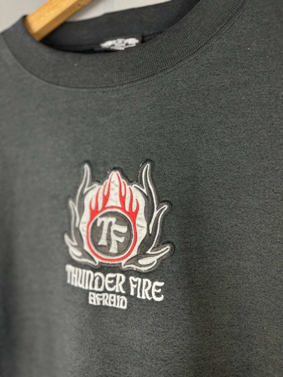 Japanese Brand × Vintage VINTAGE THUNDER FIRE PRINTED CREWNECK SWEATSHIRT SUN FADED Size US M / EU 48-50 / 2 - 10 Thumbnail