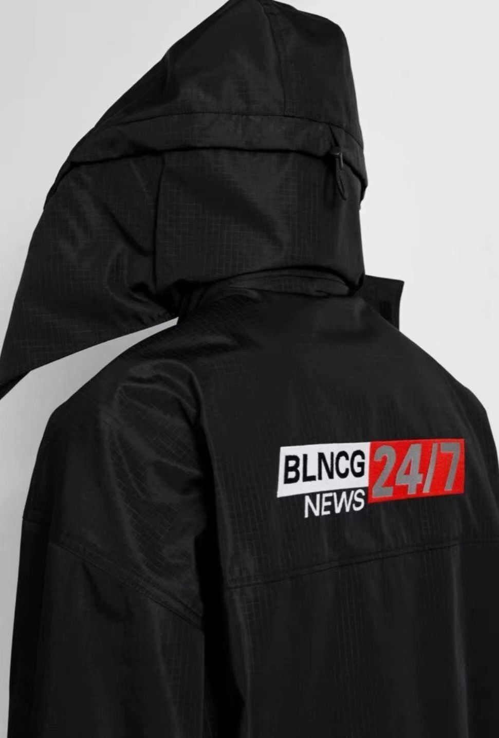 Balenciaga BALENCIAGA FW20 24/7 NEWS News Embroidered lo 2412-Nextarrow Size US S / EU 44-46 / 1 - 8 Thumbnail