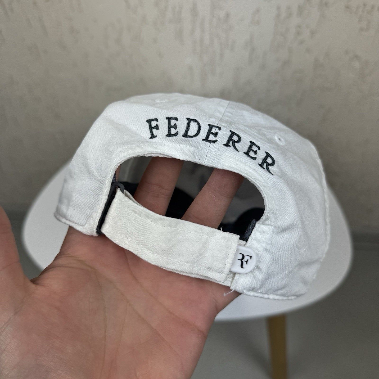 Nike Nike RF Roger Federer Credit Suisse Federer Dri-Fit Legacy 9 Size ONE SIZE - 5 Thumbnail