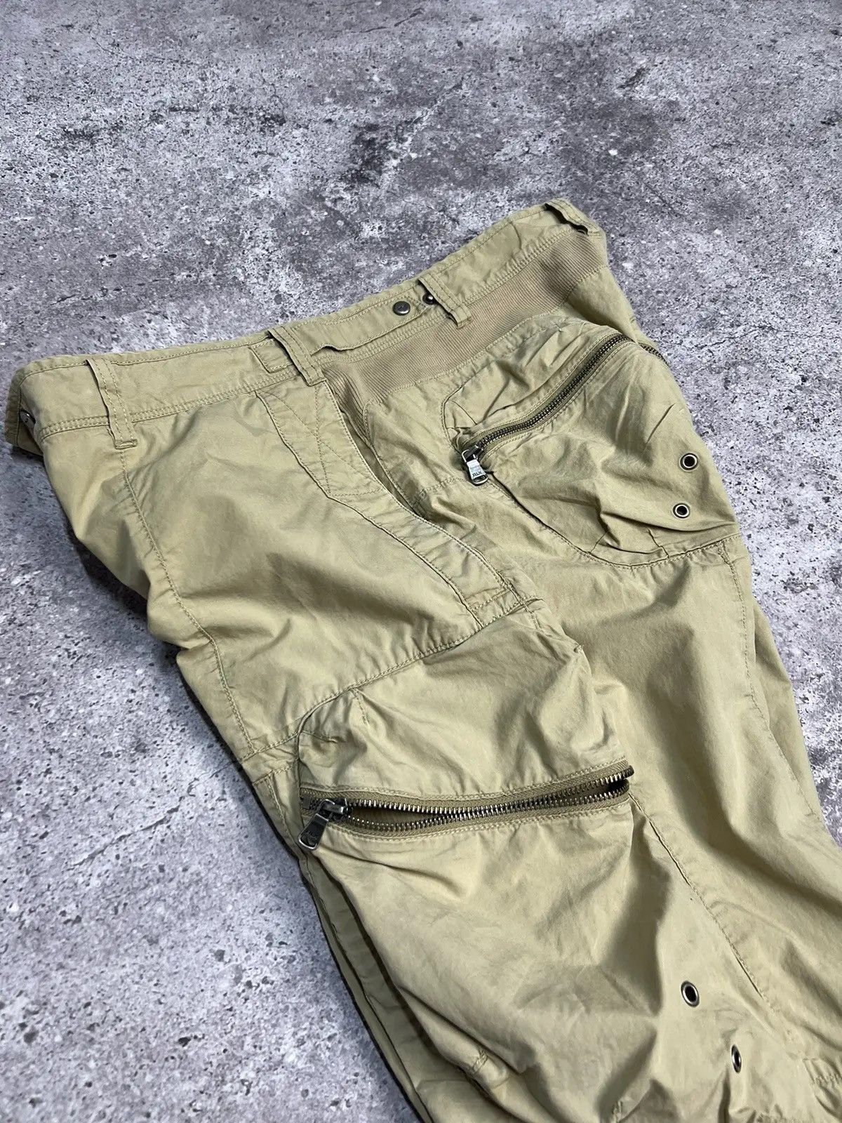 Japanese Brand Vintage Polo Ralph Lauren Cargo Pants Multi Pocket faded Y2K Size US 32 / EU 48 - 9 Thumbnail