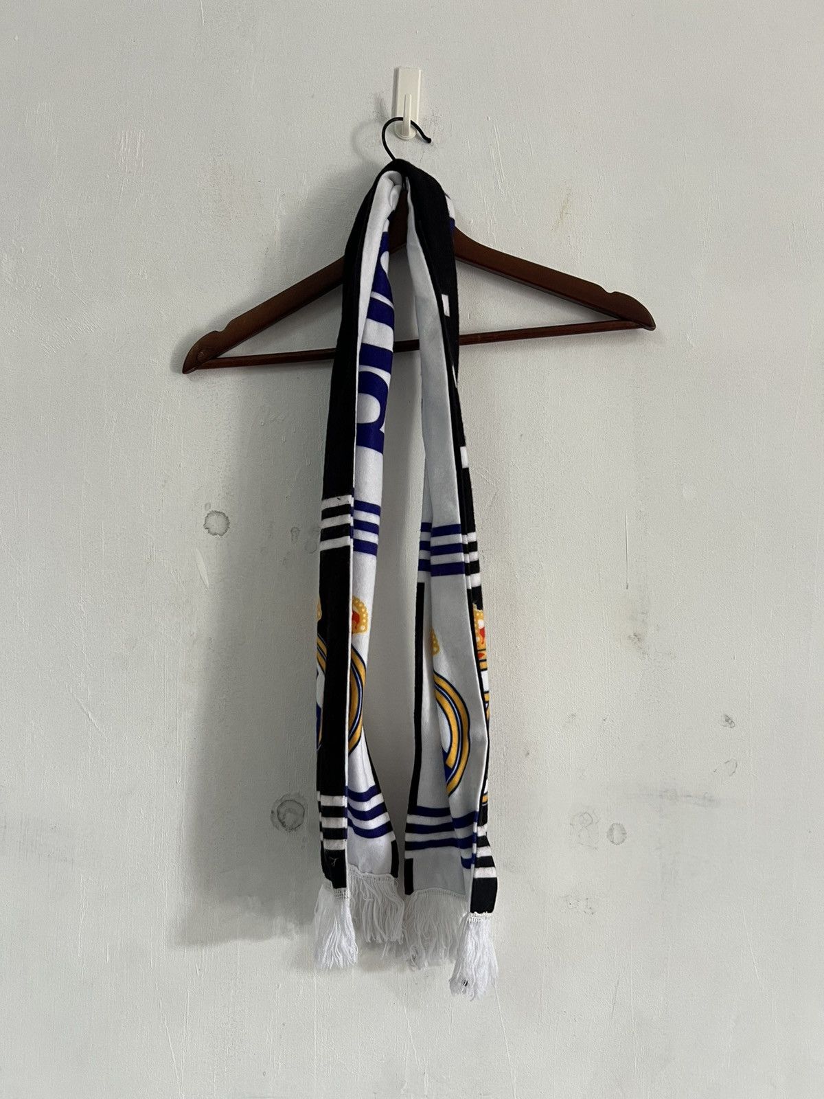 Vintage Real Madrid Scarf Size ONE SIZE - 7 Thumbnail