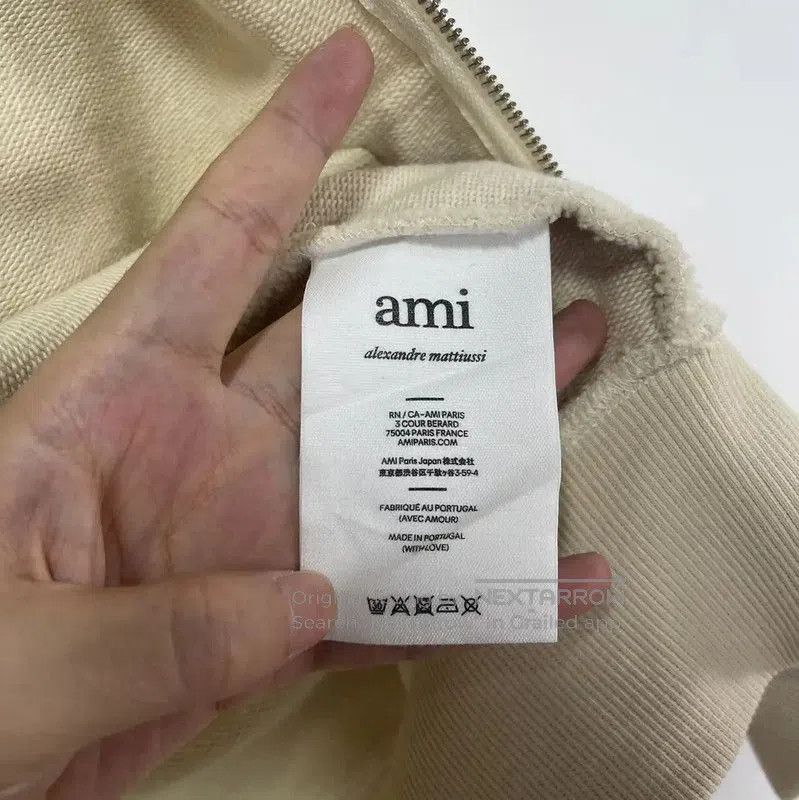 AMI AMI Beige Cotton Logo Embroidery Hoodie . Size US L / EU 52-54 / 3 - 8 Thumbnail