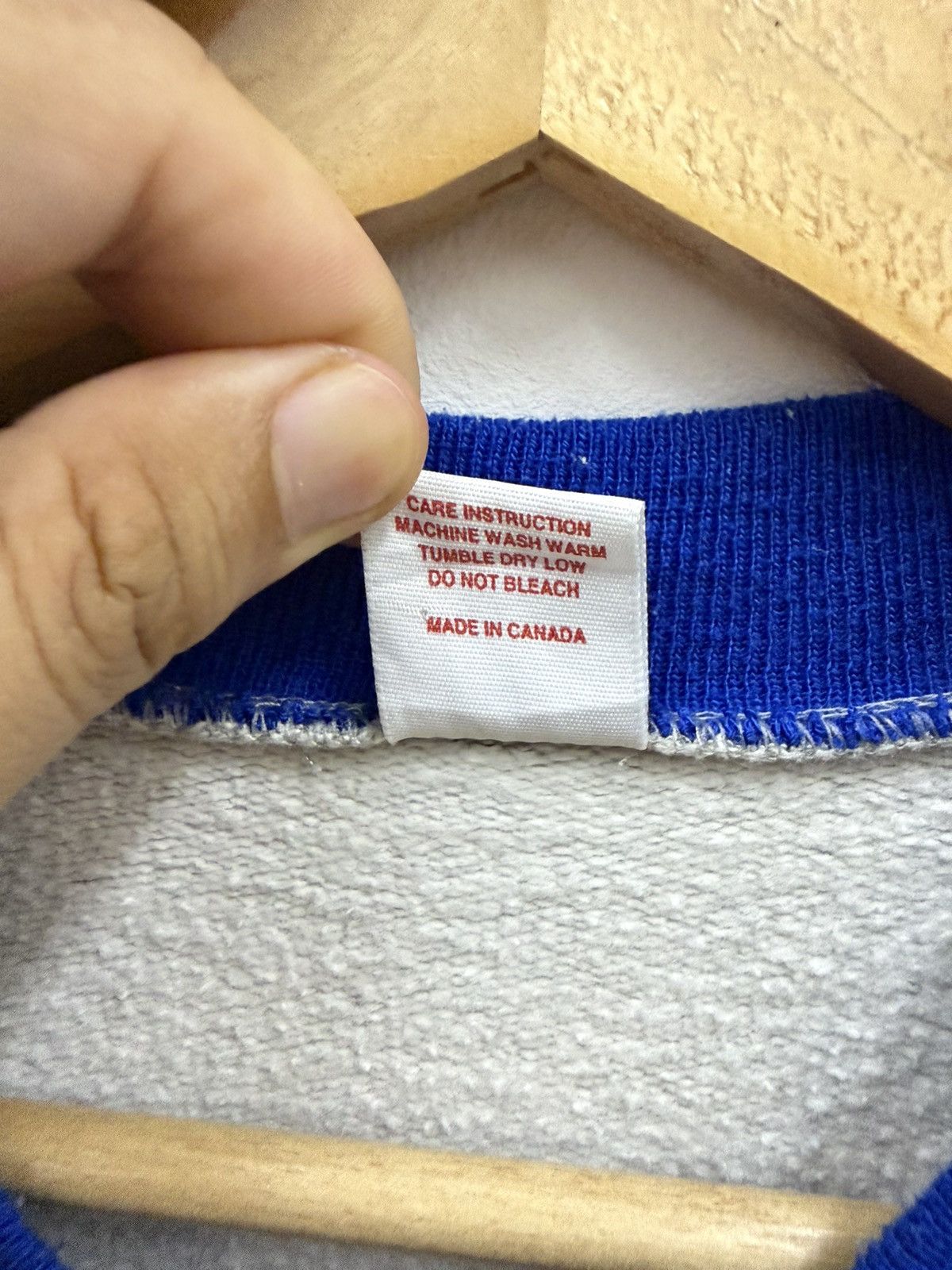 Toyo Enterprises Cheswick Sugar Canes by Toyo Enterprises Santa Fe Sweater Size US L / EU 52-54 / 3 - 6 Thumbnail