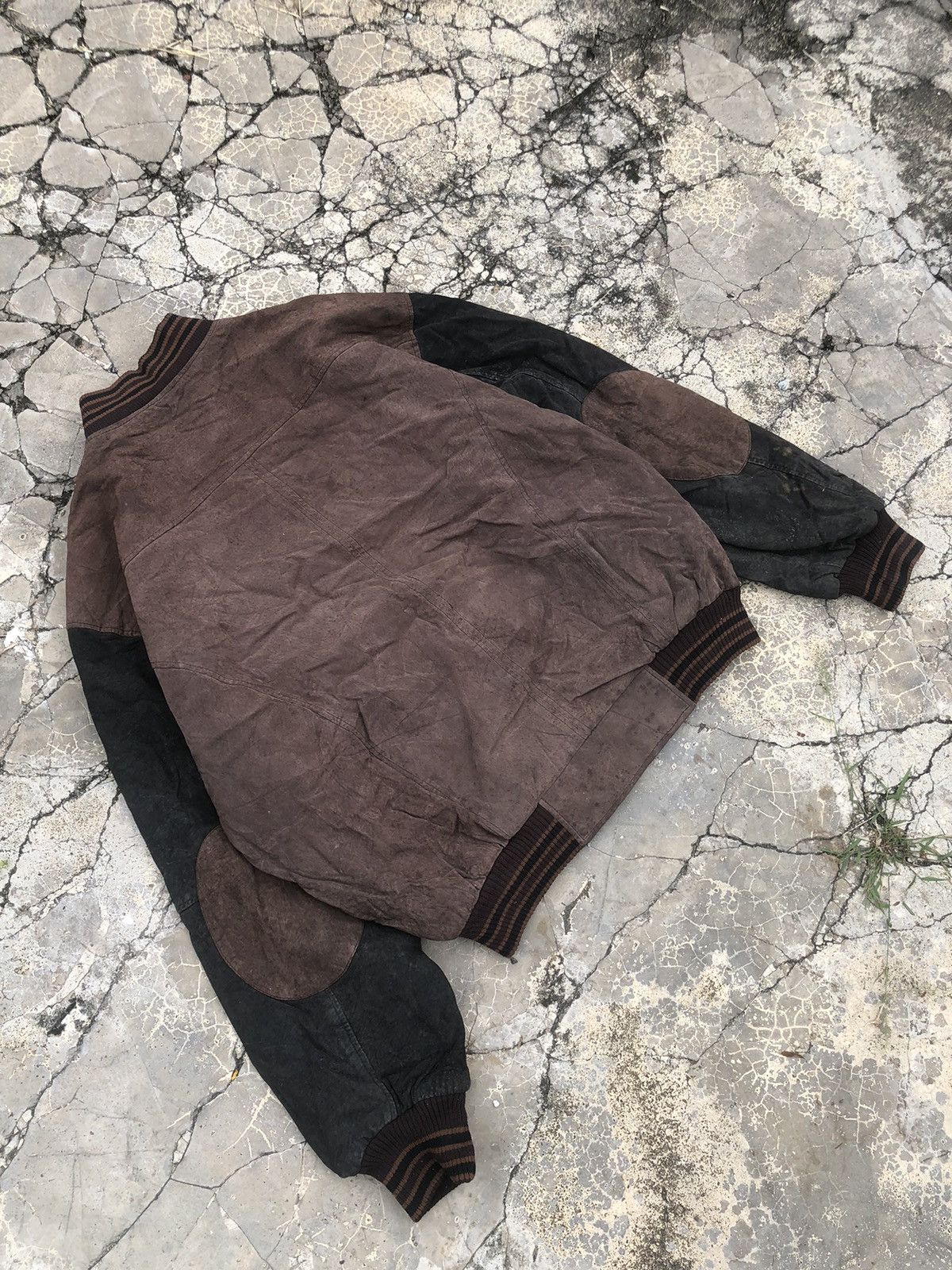 Vintage Vintage Leather Suede Fullzip Varsity Jacket Size US XL / EU 56 / 4 - 12 Thumbnail