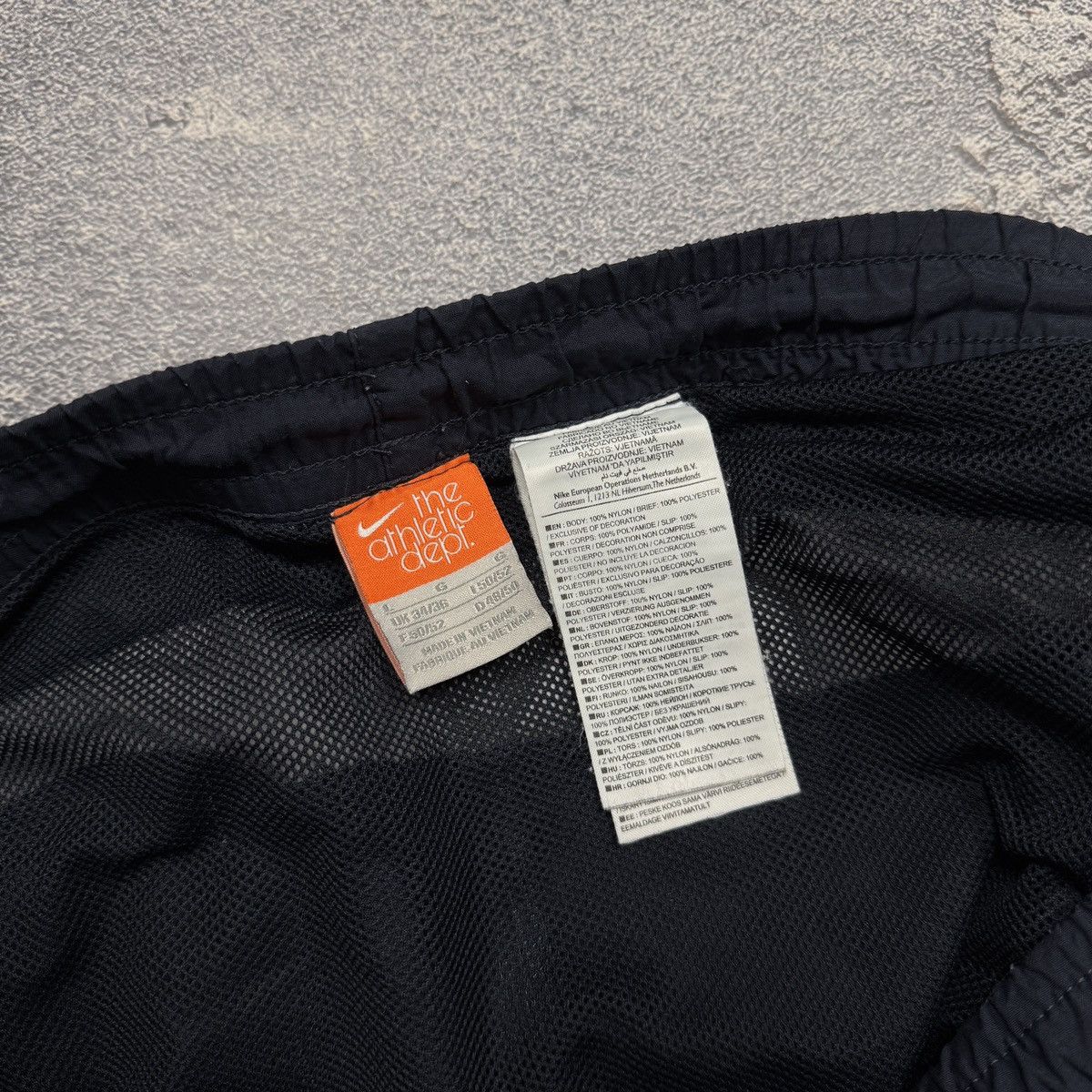 Nike × Vintage Nike vintage shorts 90s 00s y2k hype Size US 36 / EU 52 - 7 Thumbnail