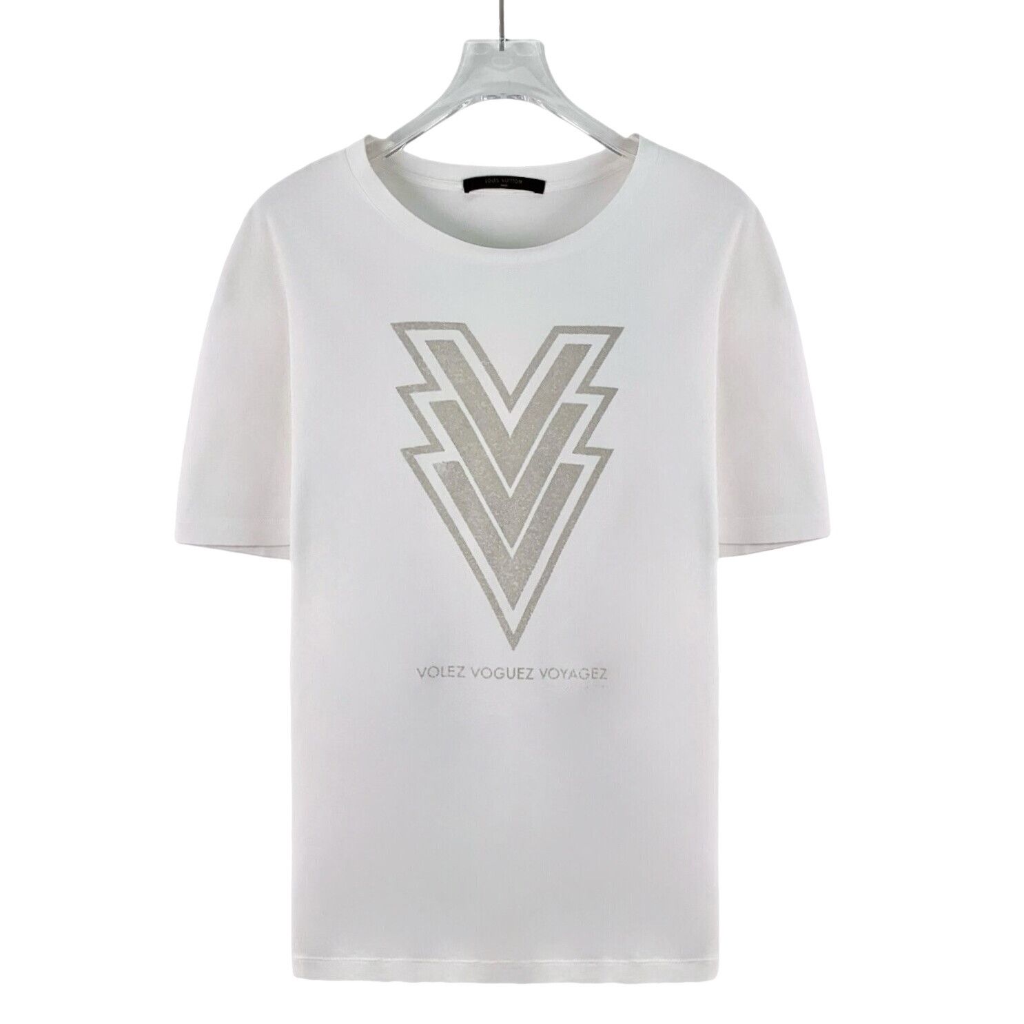 Louis Vuitton Louis Vuitton V Graphic T-Shirt Size M Size US M / EU 48-50 / 2 - 1 Thumbnail