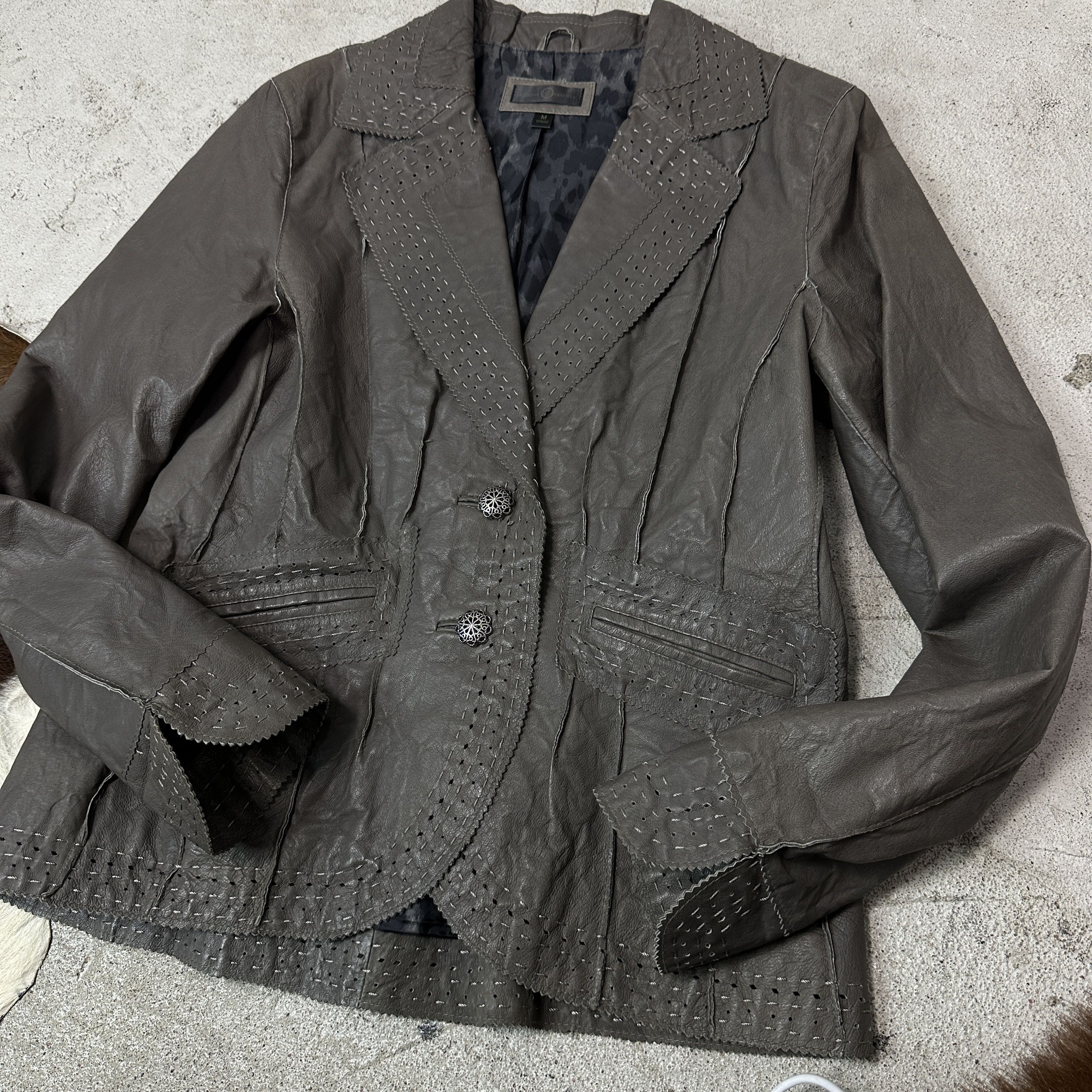 Vintage Vintage Military Styled Leather Butonned Jacket 00s Size M / US 6-8 / IT 42-44 - 4 Thumbnail