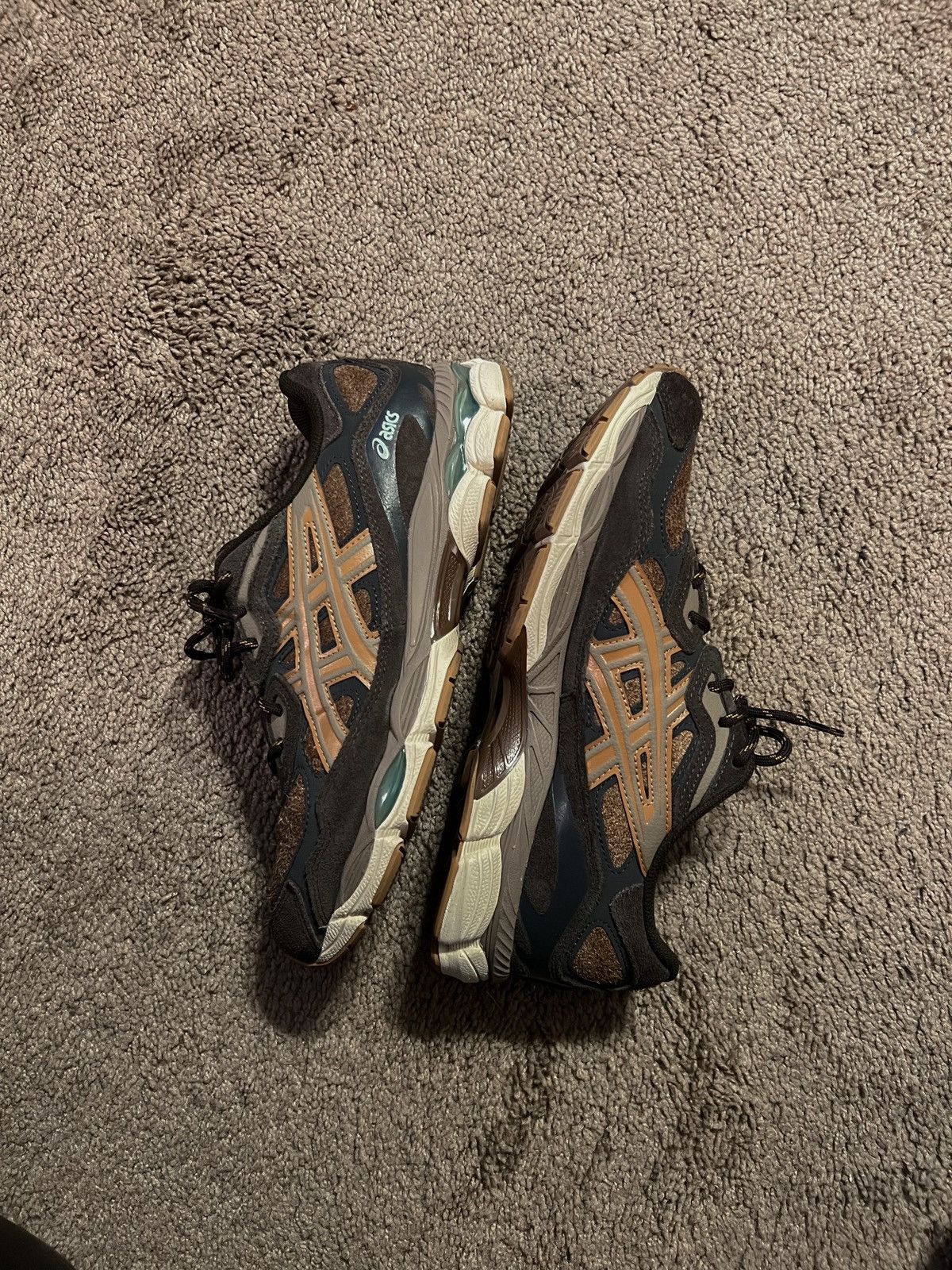 Asics Asics Gel-NYC Brown Storm / Tan Presidio Size US 9.5 / EU 42-43 - 3 Thumbnail