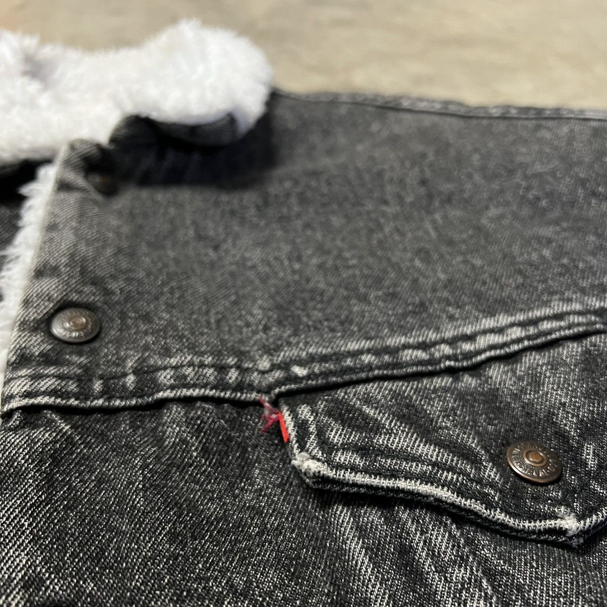 Levi's × Levi's Vintage Clothing × Vintage Vintage 80’s Levi’s 🇺🇸 Black Denim Sherpa Trucker Jacket Size US L / EU 52-54 / 3 - 4 Thumbnail