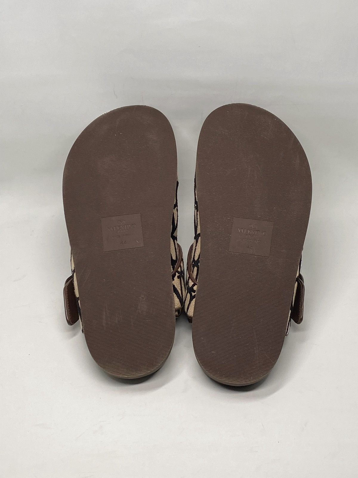 Valentino Valentino Garavani Toile Iconographe Clogs size 44/us 11 Size US 11 / EU 44 - 11 Thumbnail