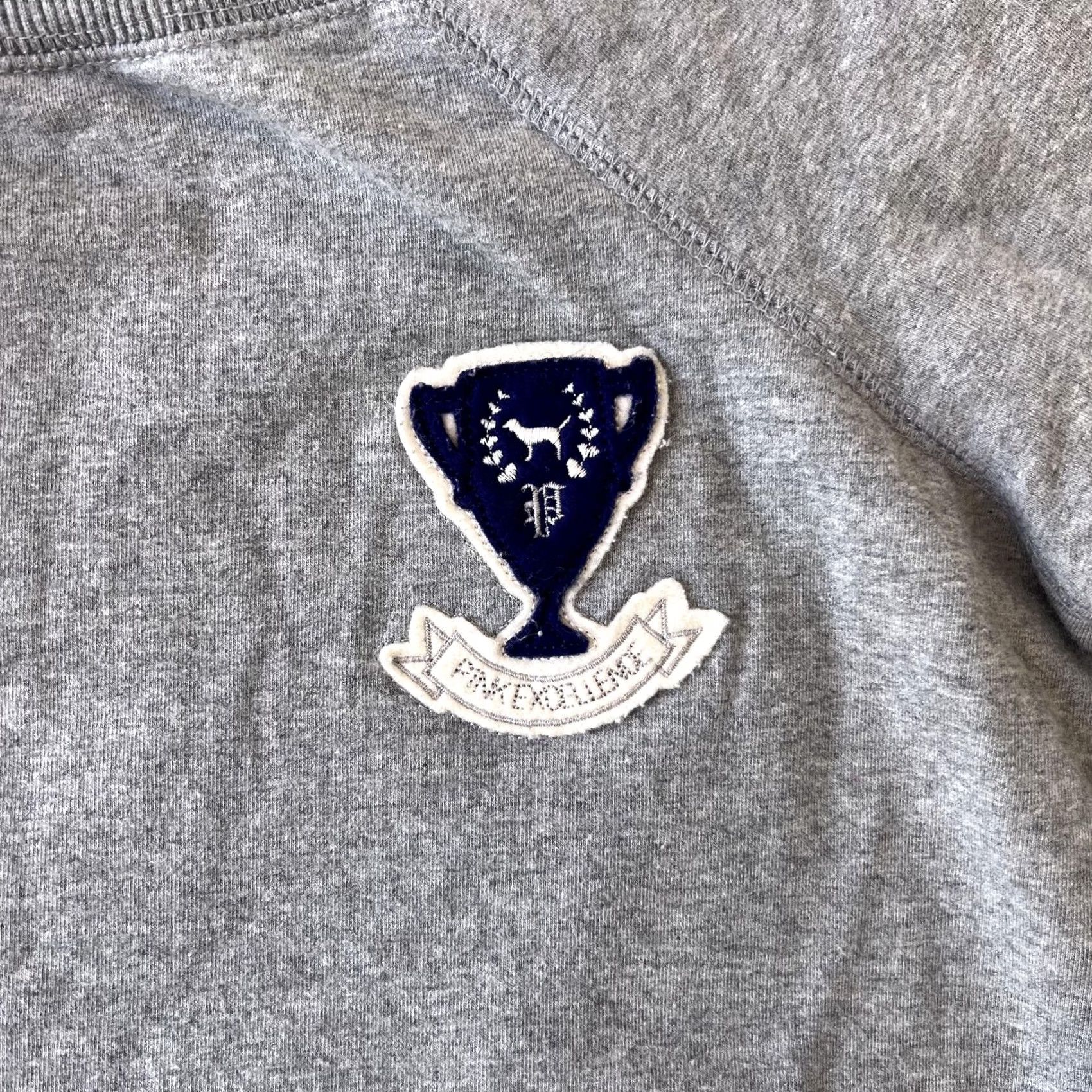Pinko VINTAGE Victoria's Secret PINK Sweatshirt Womens Large Trophy Patch Pullover Y2K Gray Size L / US 10 / IT 46 - 2 Thumbnail