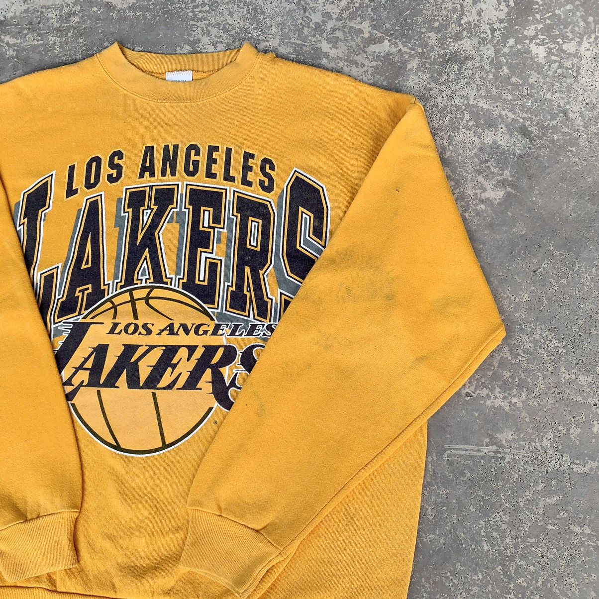 NBA VINTAGE 90s DISTRESSED ARTEX LAKERS SWEATSHIRT BASKETBALL Size US L / EU 52-54 / 3 - 5 Thumbnail