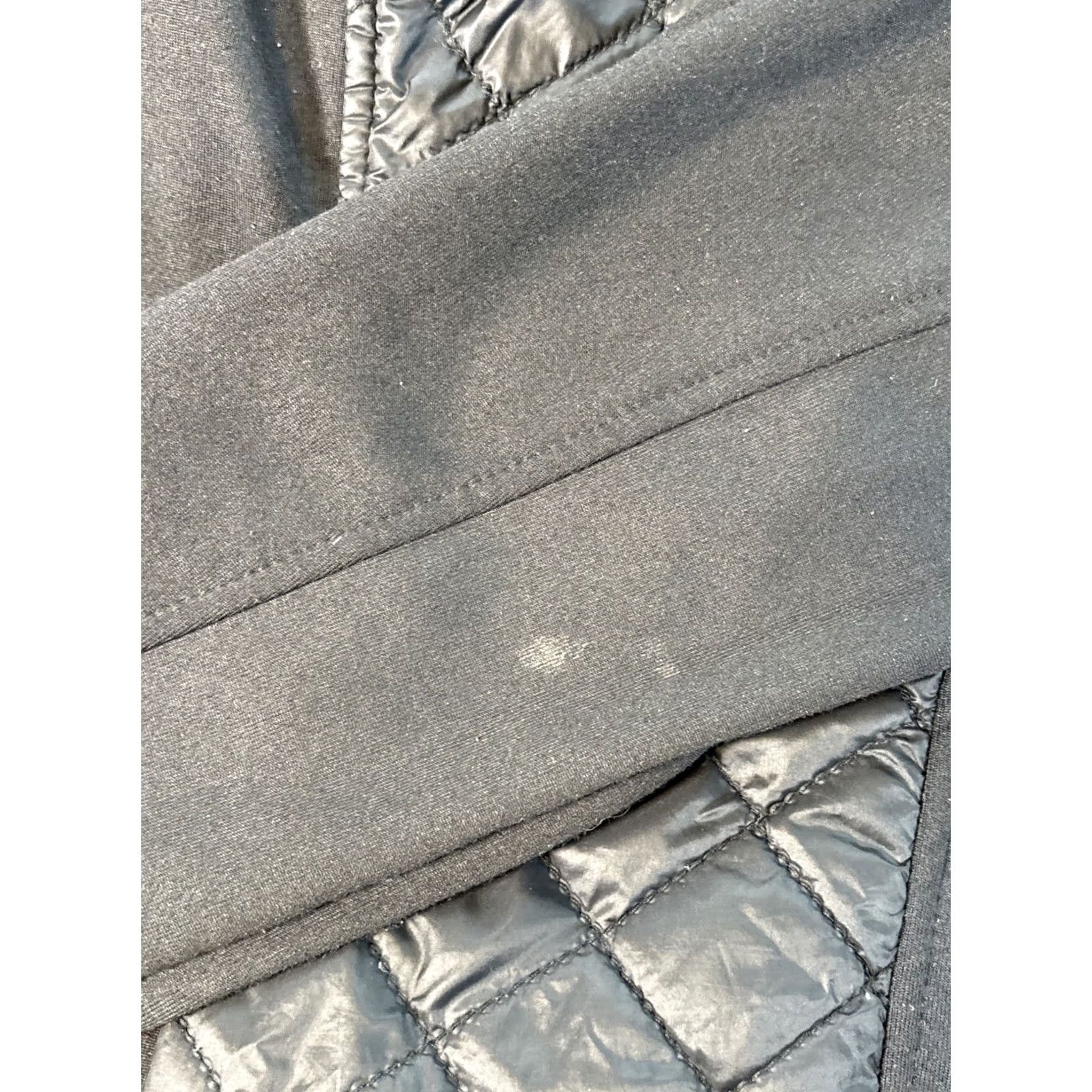 Athleta Athleta Puffer Jacket Women’s S Small Rock Springs CYA Black Full Zip Jacket Size S / US 4 / IT 40 - 5 Thumbnail