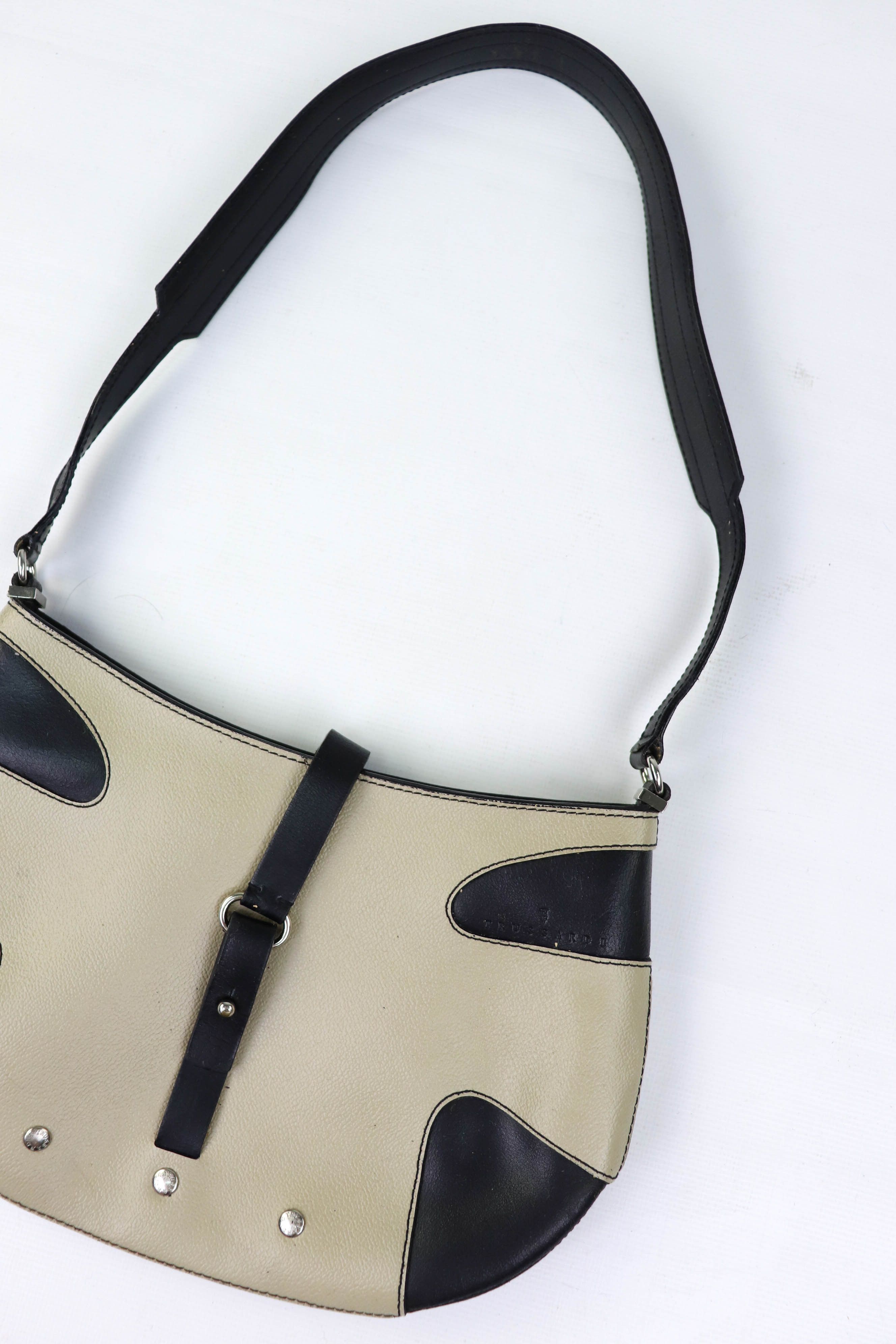 Trussardi Vintage Trussardi Made in Italy Mini Leather Shoulder Bag Size ONE SIZE - 5 Thumbnail