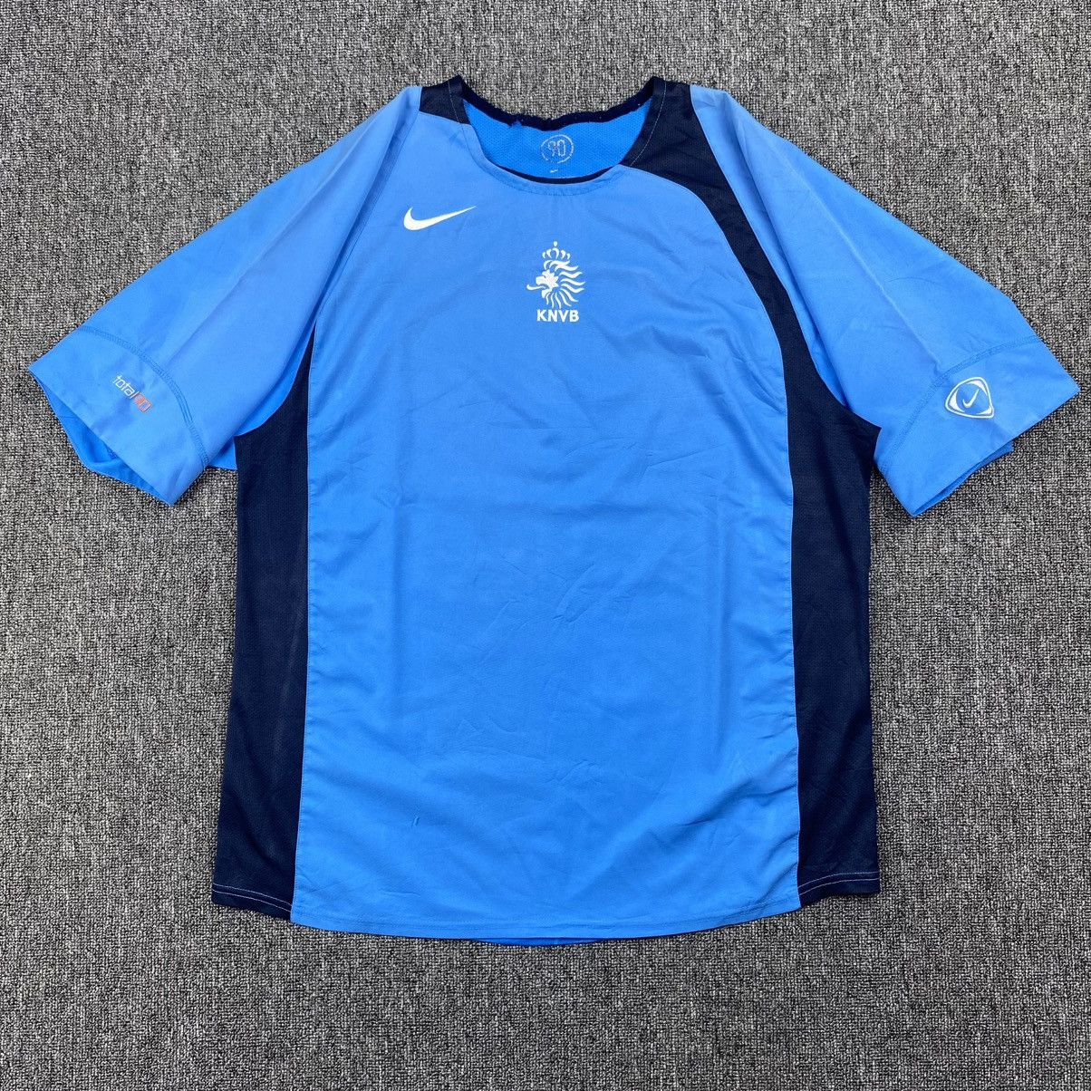 Nike Vintage nike knvb total 90 shox tn air Football jersey Size US M / EU 48-50 / 2 - 2 Thumbnail