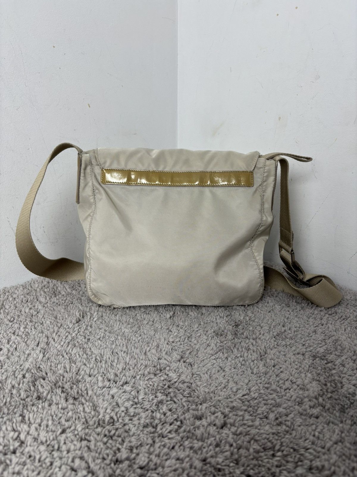 Prada Prada Milano Nylon Beige Messenger Bag Size ONE SIZE - 16 Thumbnail