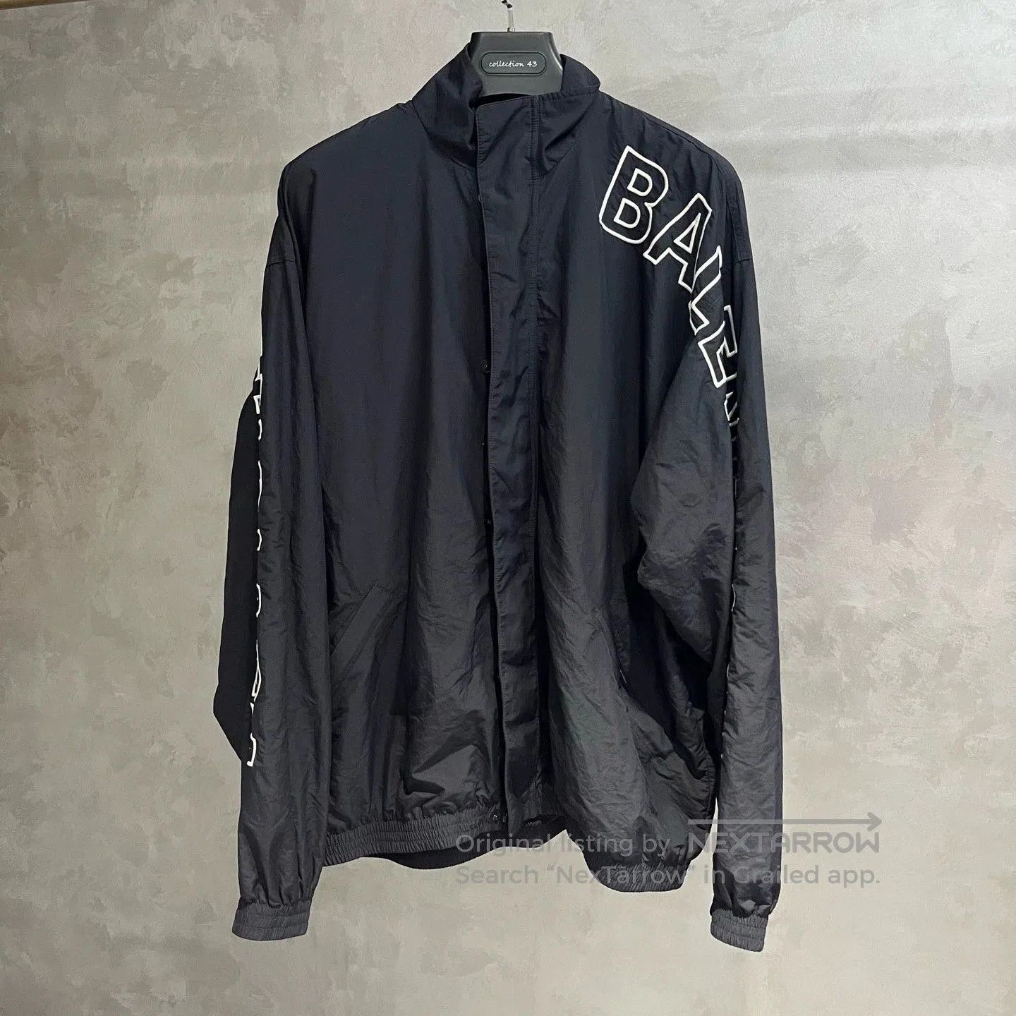 Balenciaga Balenciaga Black Logo Zip-Up Jacket. Size US S / EU 44-46 / 1 - 1 Thumbnail