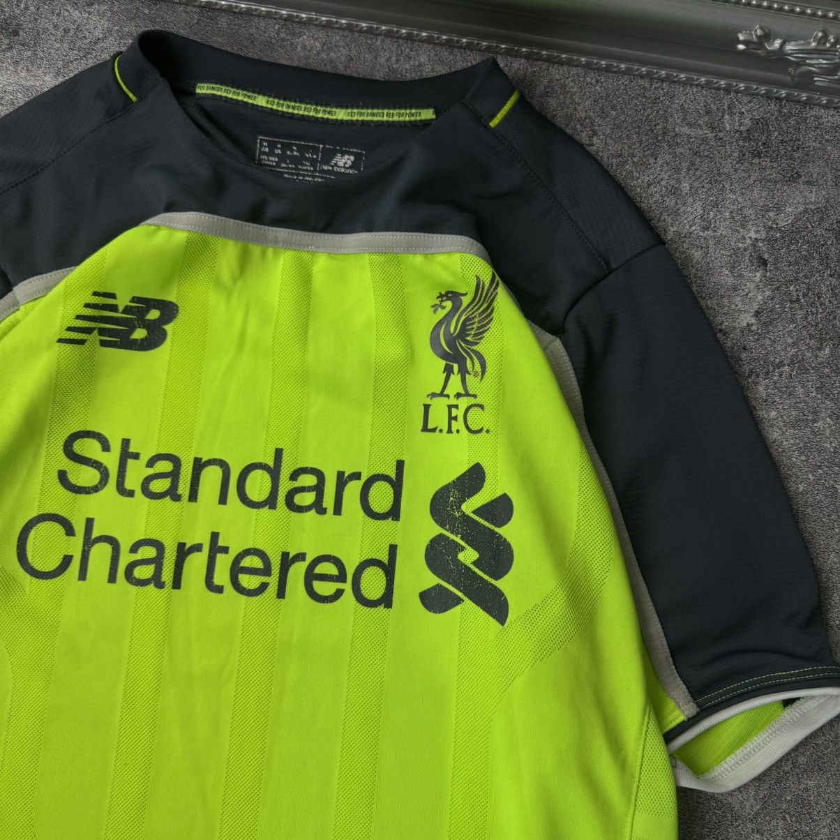 New Balance Liverpool FC x NB 2016 Toxic Lime Jersey Size US M / EU 48-50 / 2 - 4 Thumbnail