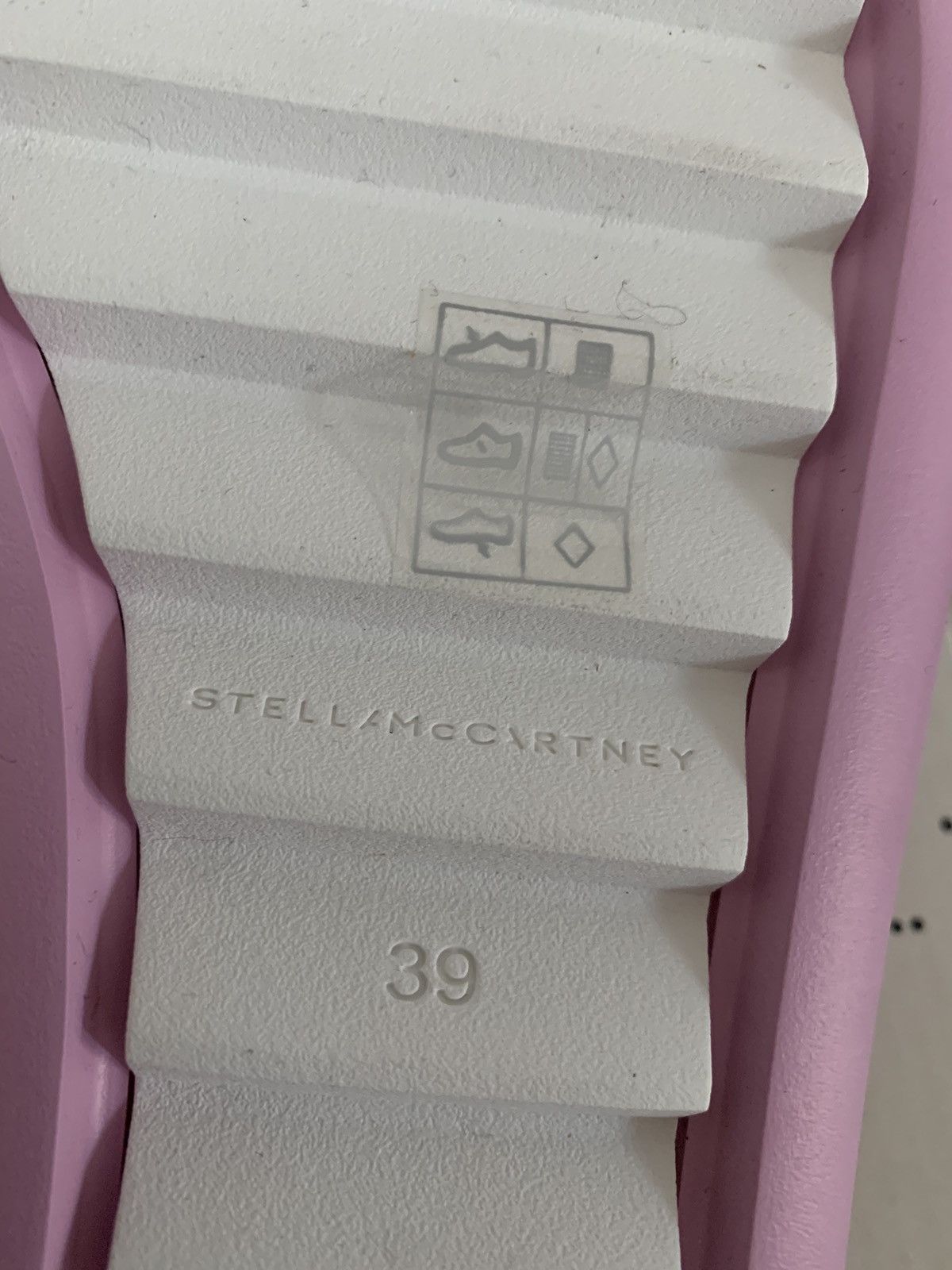 Stella McCartney Stella McCartney Air Slide Flip Flop Size US 9 / IT 39 - 12 Thumbnail