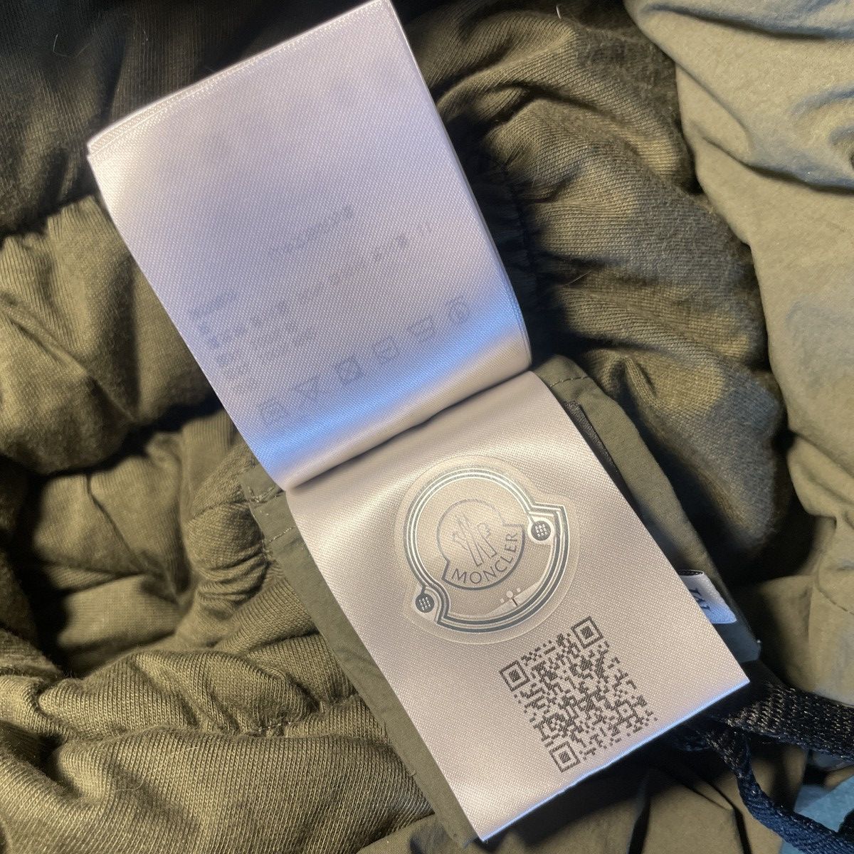 Moncler × Moncler Genius Moncler X Pharrell down bucket hat Size ONE SIZE - 7 Thumbnail