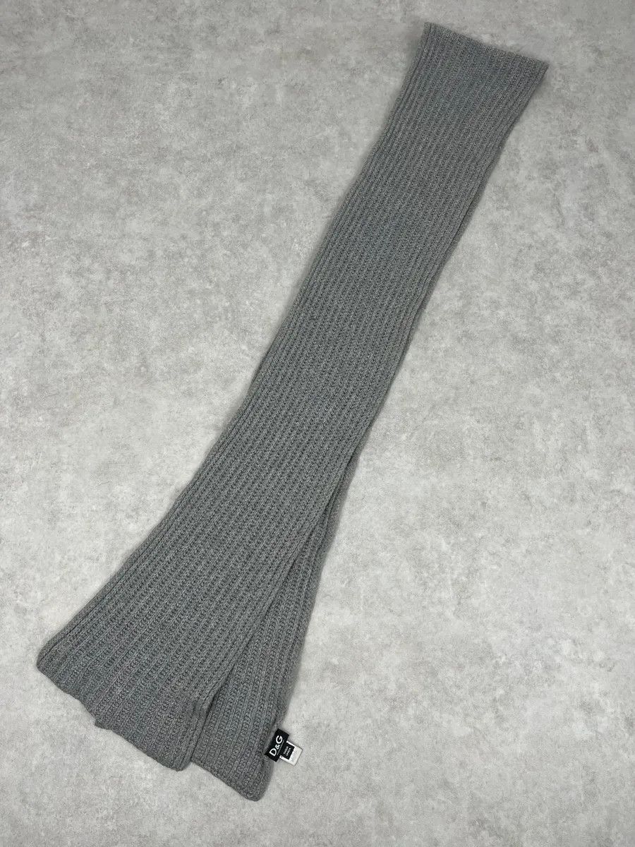 Dolce & Gabbana 2000s Dolce & Gabbana Grey Wool Classy Scarf Size ONE SIZE - 4 Thumbnail