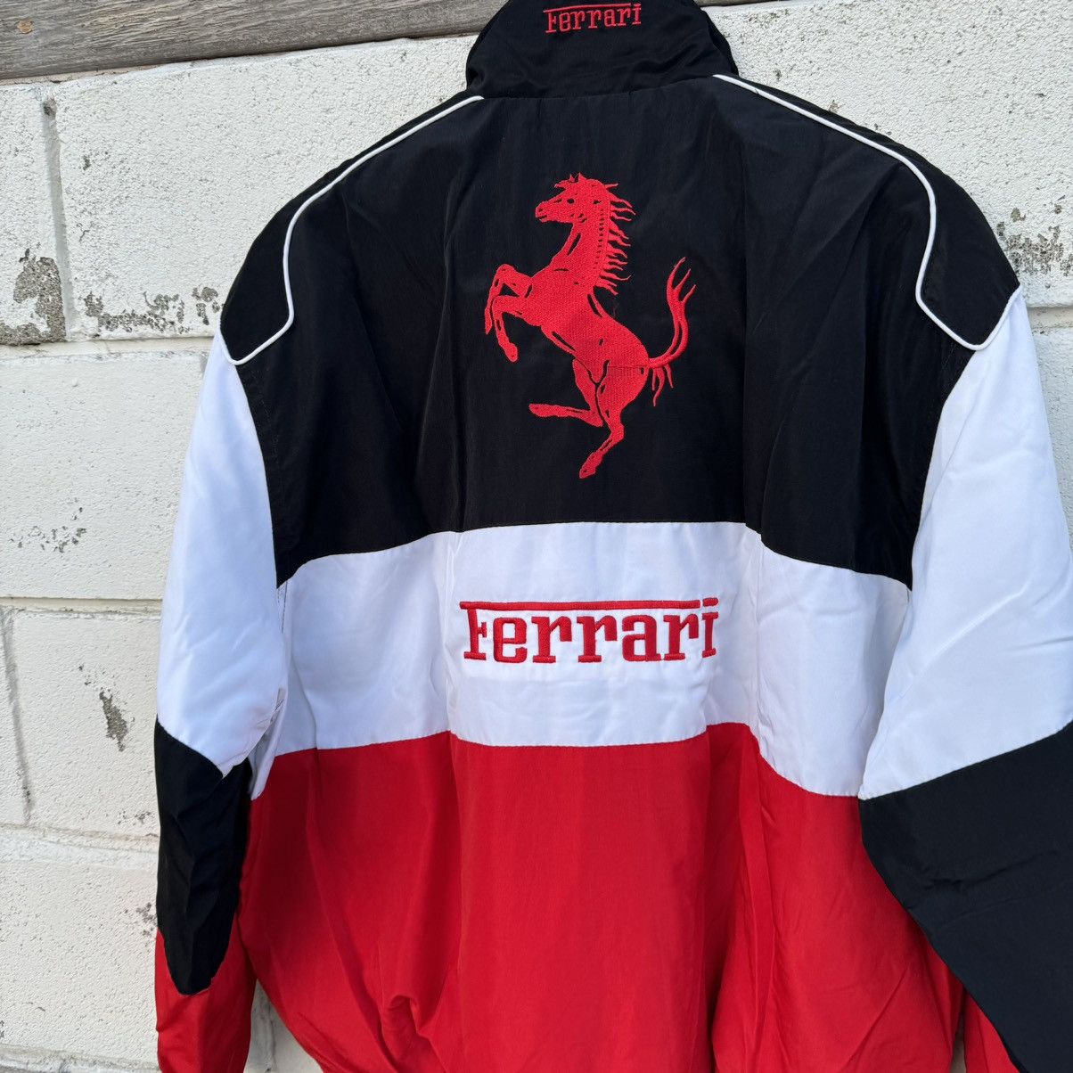 Ferrari Vintage Scuderia Ferrari racing jacket Size US XL / EU 56 / 4 - 6 Thumbnail