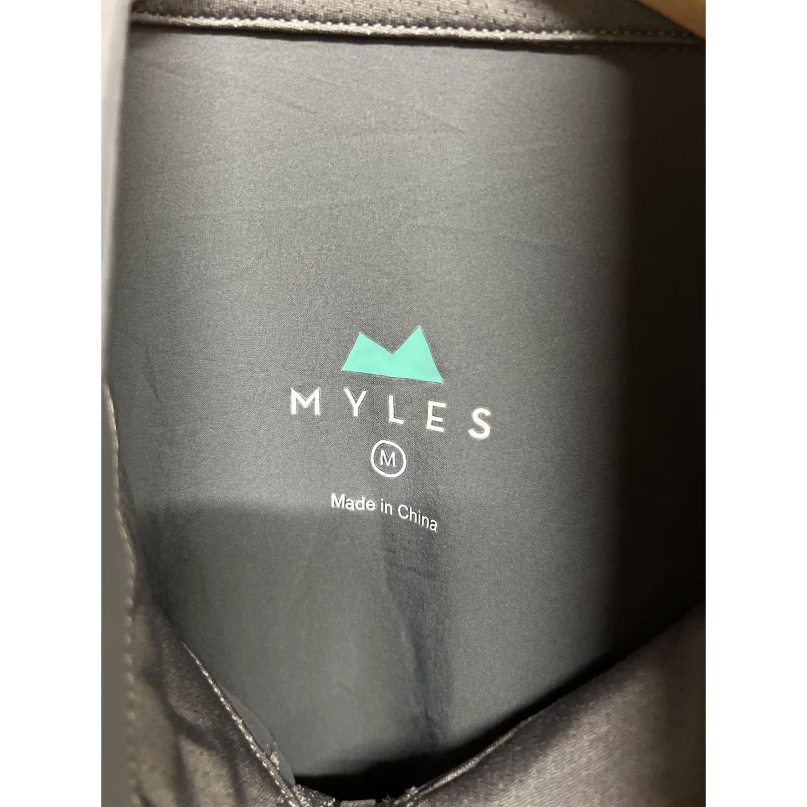 Vintage Myles Make Moves Mens Gray Full Zip Nylon Jacket Size Medium Size US L / EU 52-54 / 3 - 3 Thumbnail