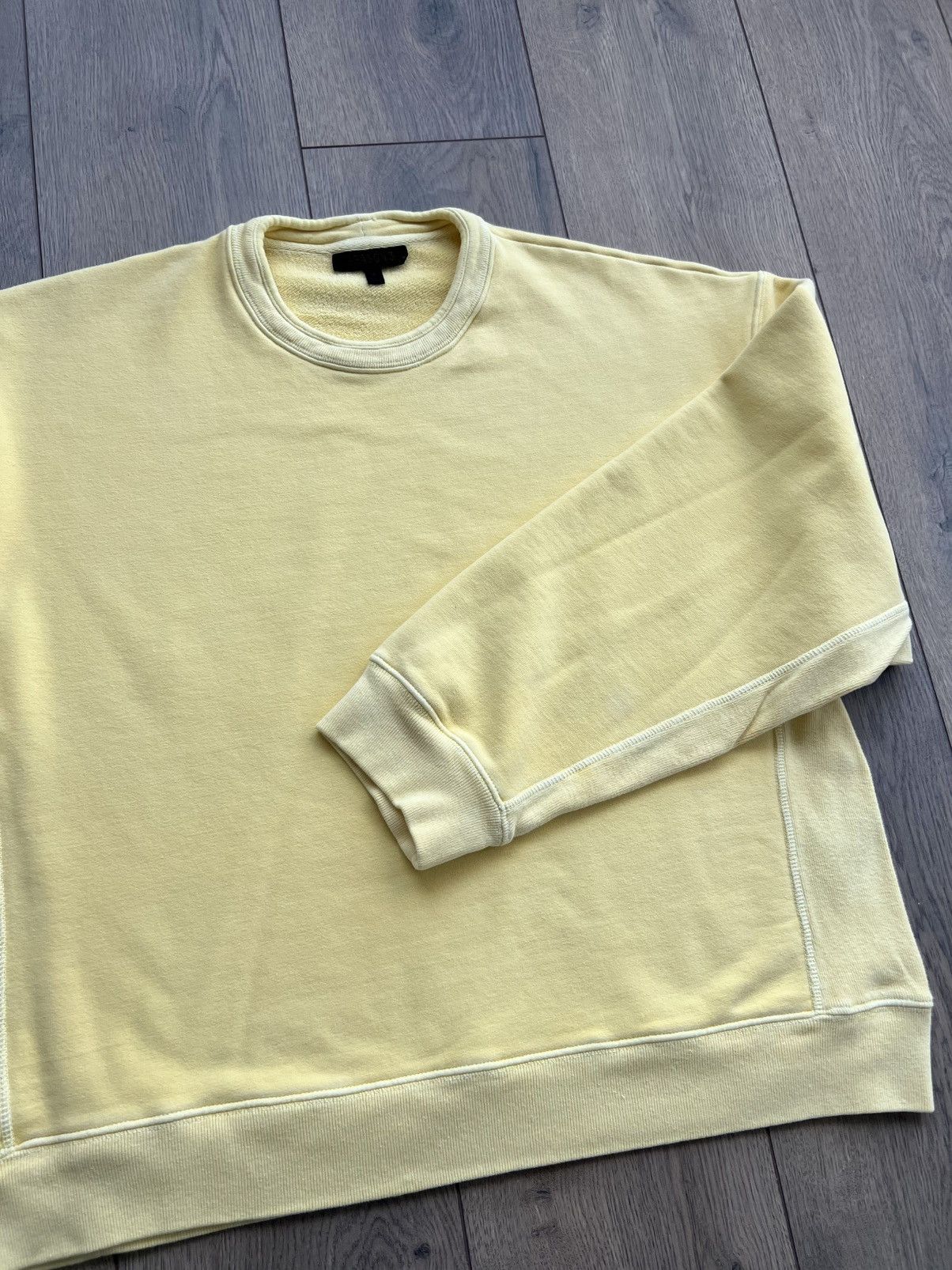 Yeezy Yeezy Season 3 Fleece Crewneck Sun God Small Size US S / EU 44-46 / 1 - 9 Thumbnail